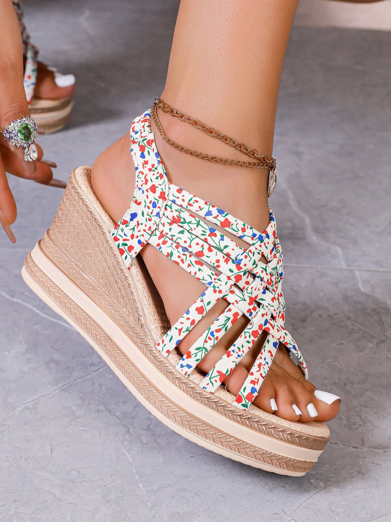 Open Toe Floral Print Strappy Platform Wedge Sandals