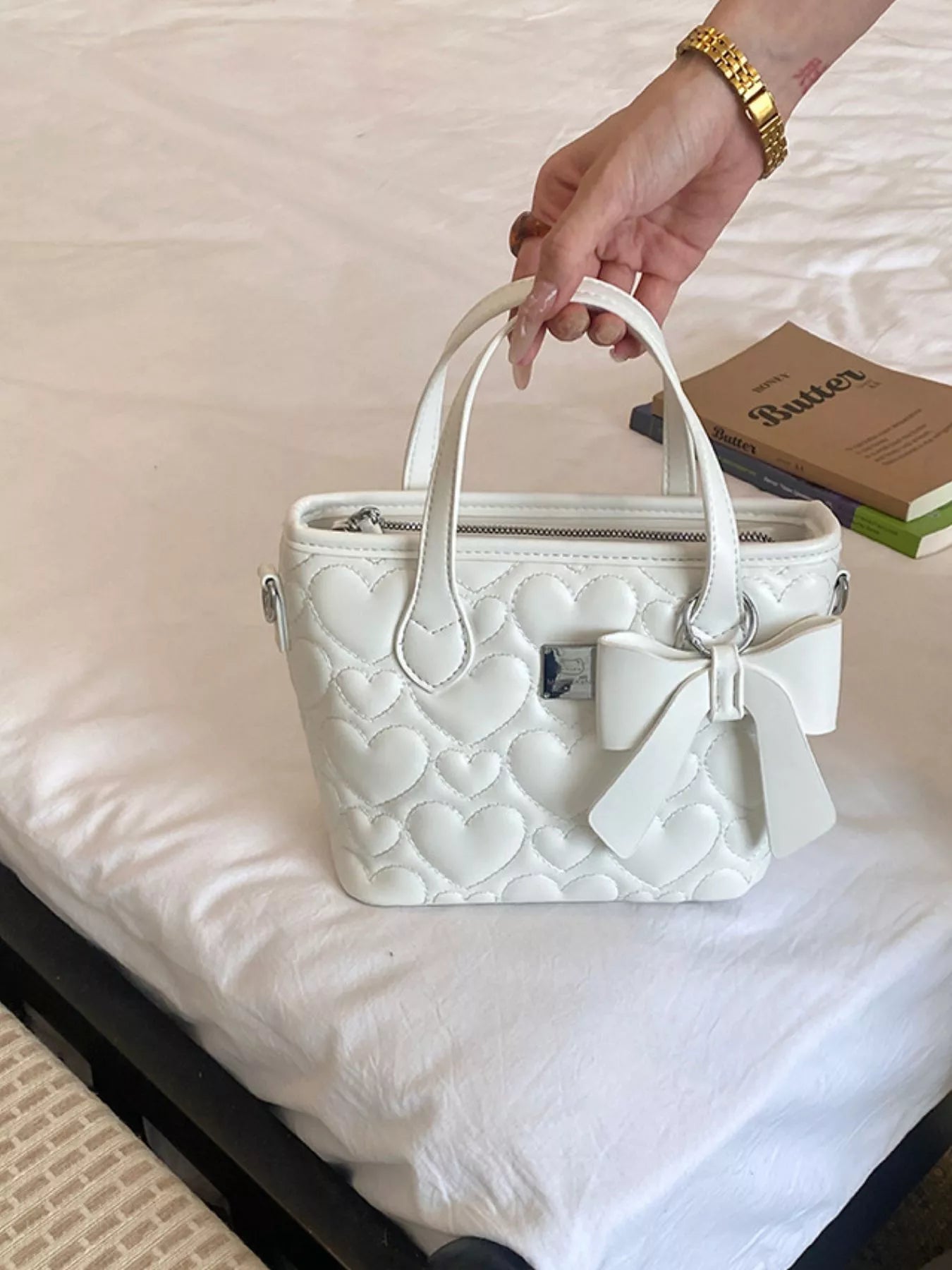 Chic Quilted Heart Crossbody Bag with Bow Accent