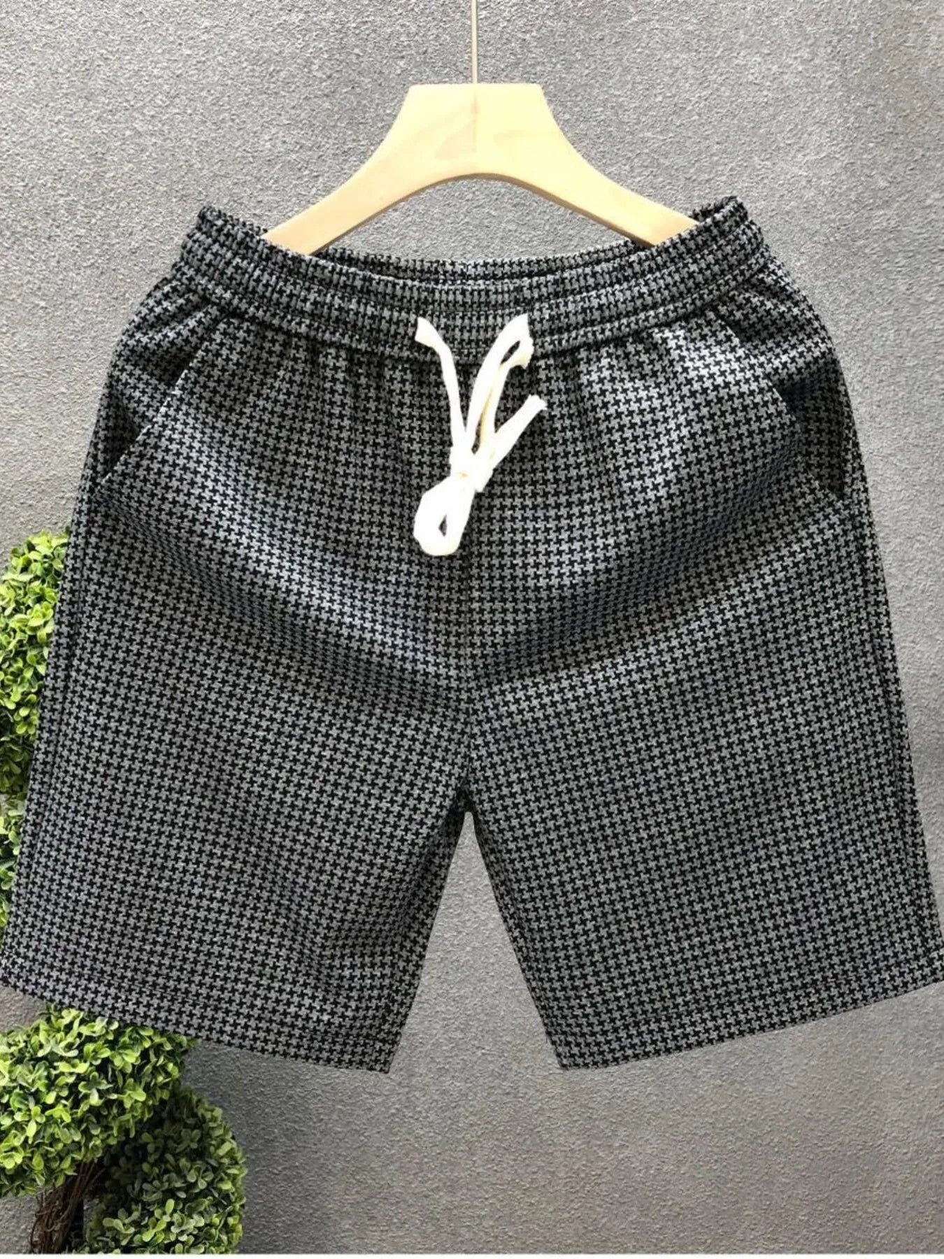 Men's Drawstring Shorts with Pockets