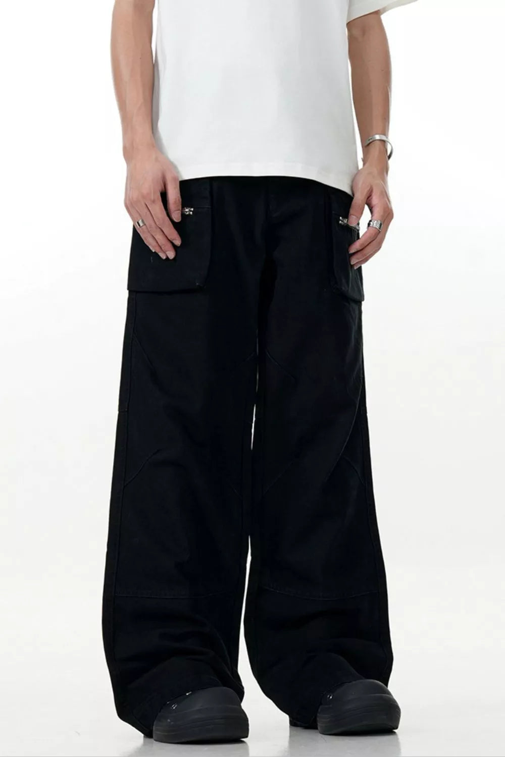 Men's Wide Leg Cargo Pants