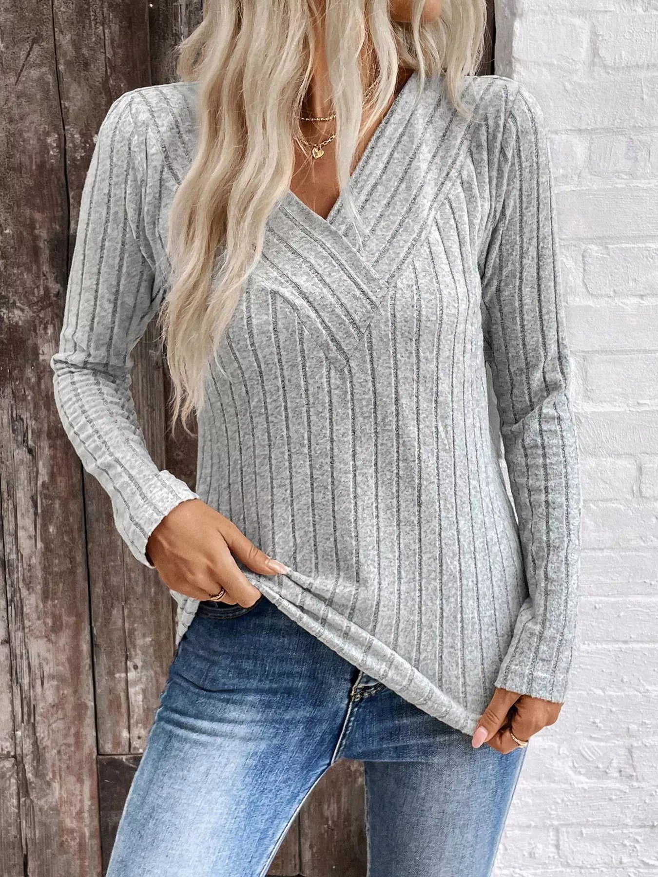 Ribbed V-Neck Long Sleeve T-Shirt