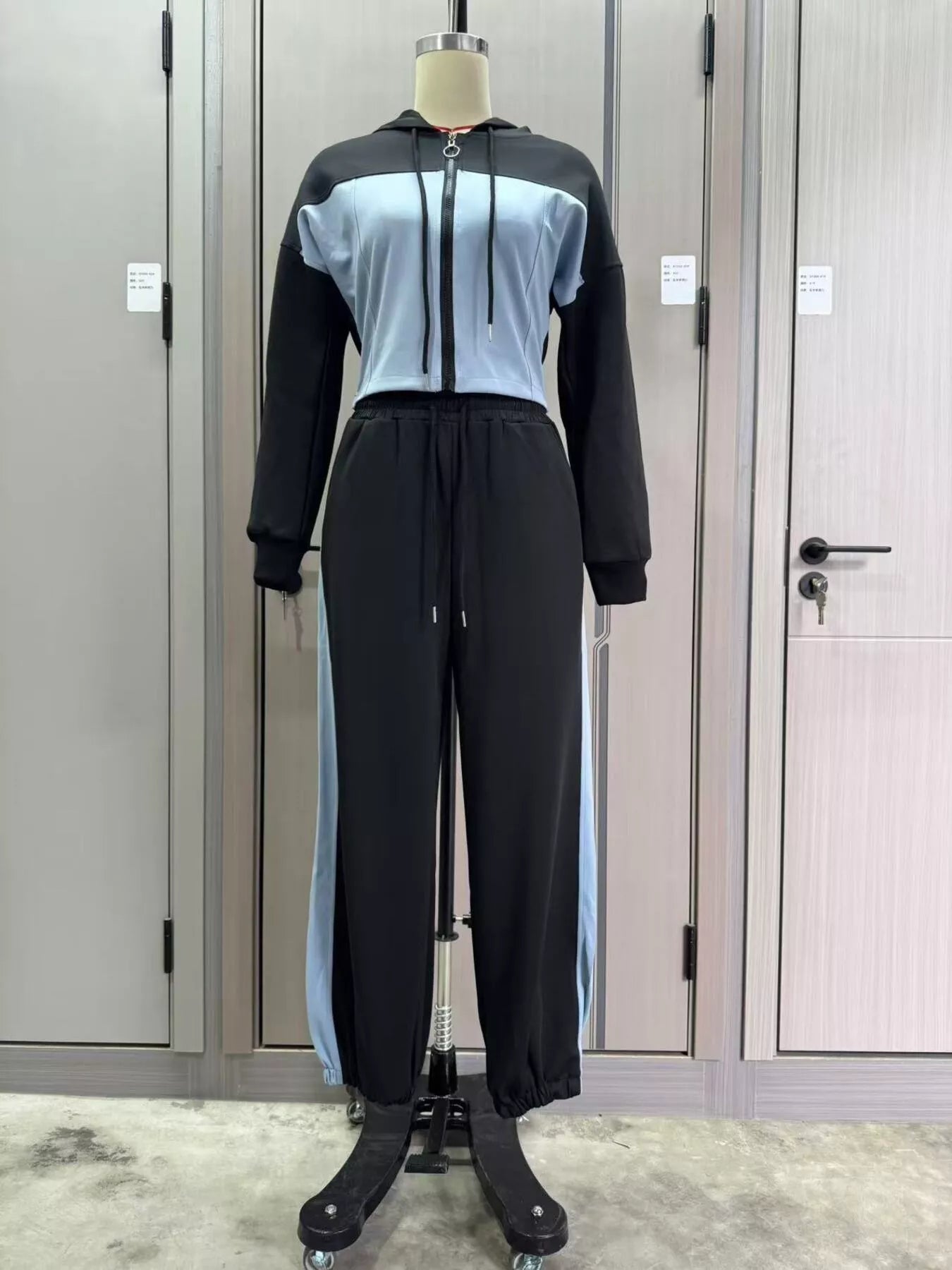 Color-Block Zip-Up Crop Hoodie and Joggers Set