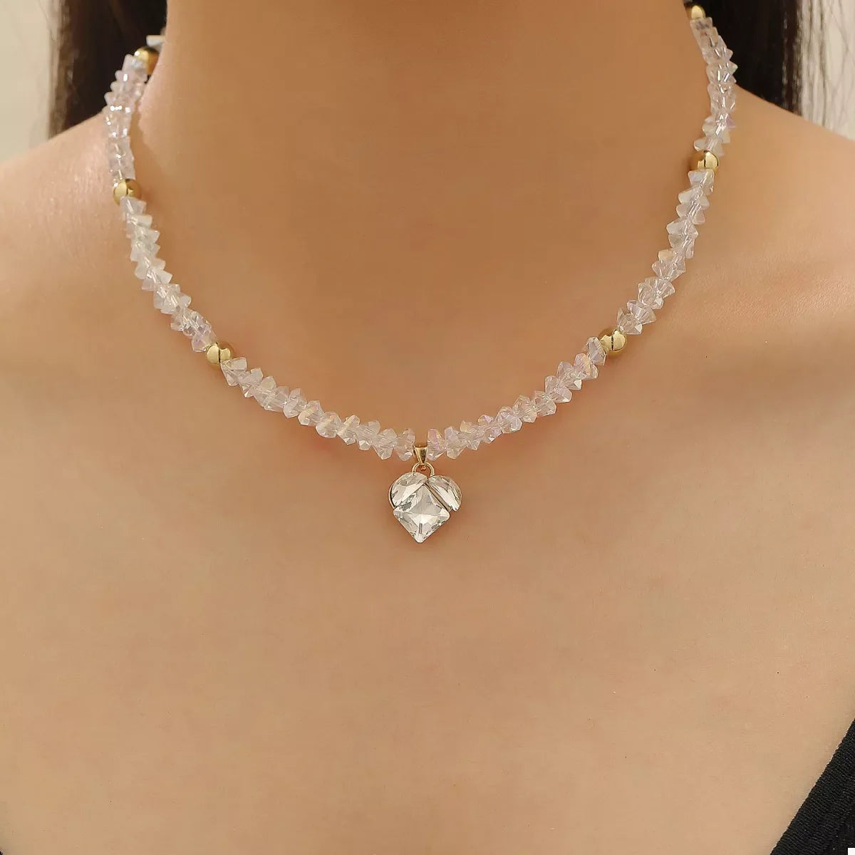 Pearl & Heart Pendant Necklace
