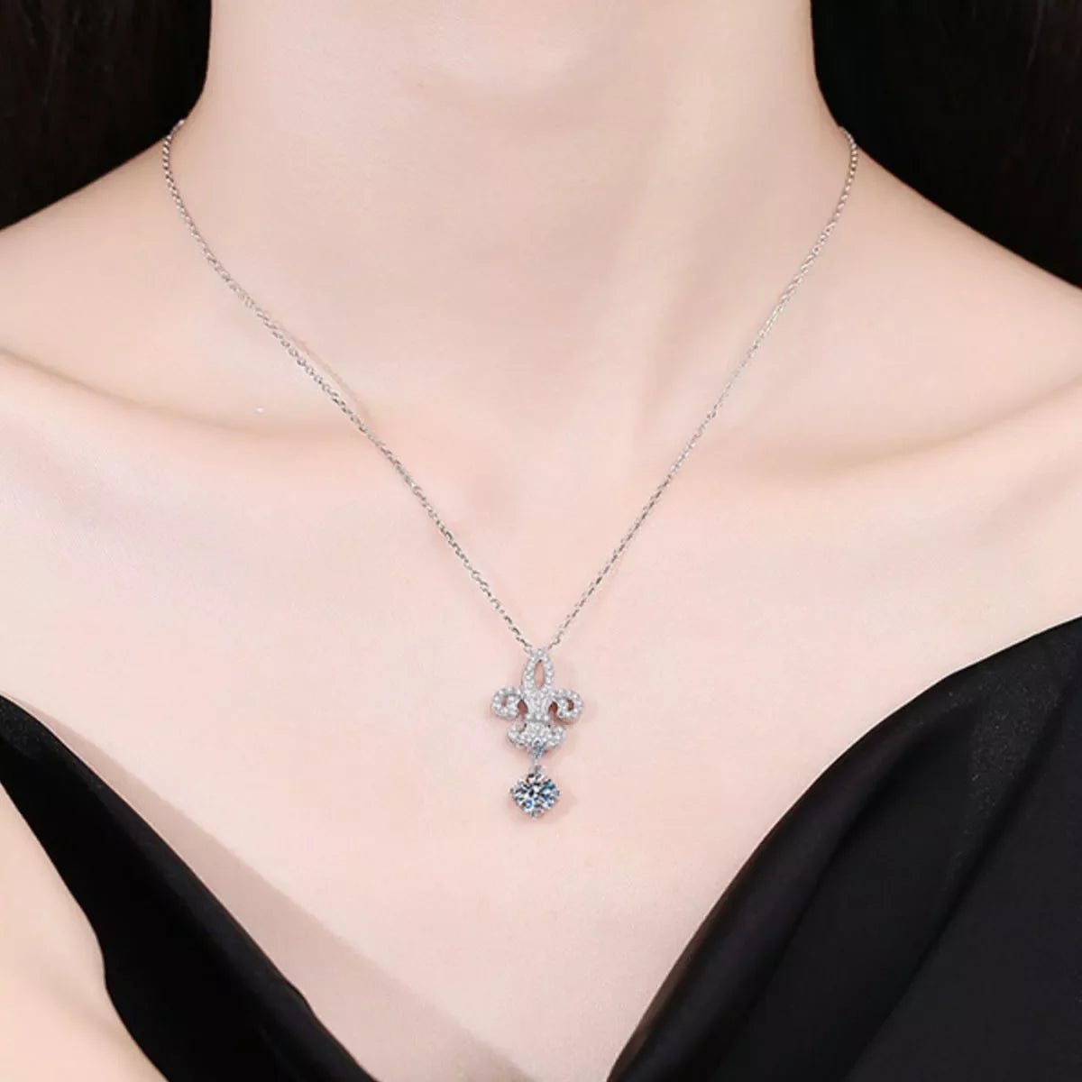 1 Carat Moissanite 925 Sterling Silver Iris Pendant Necklace