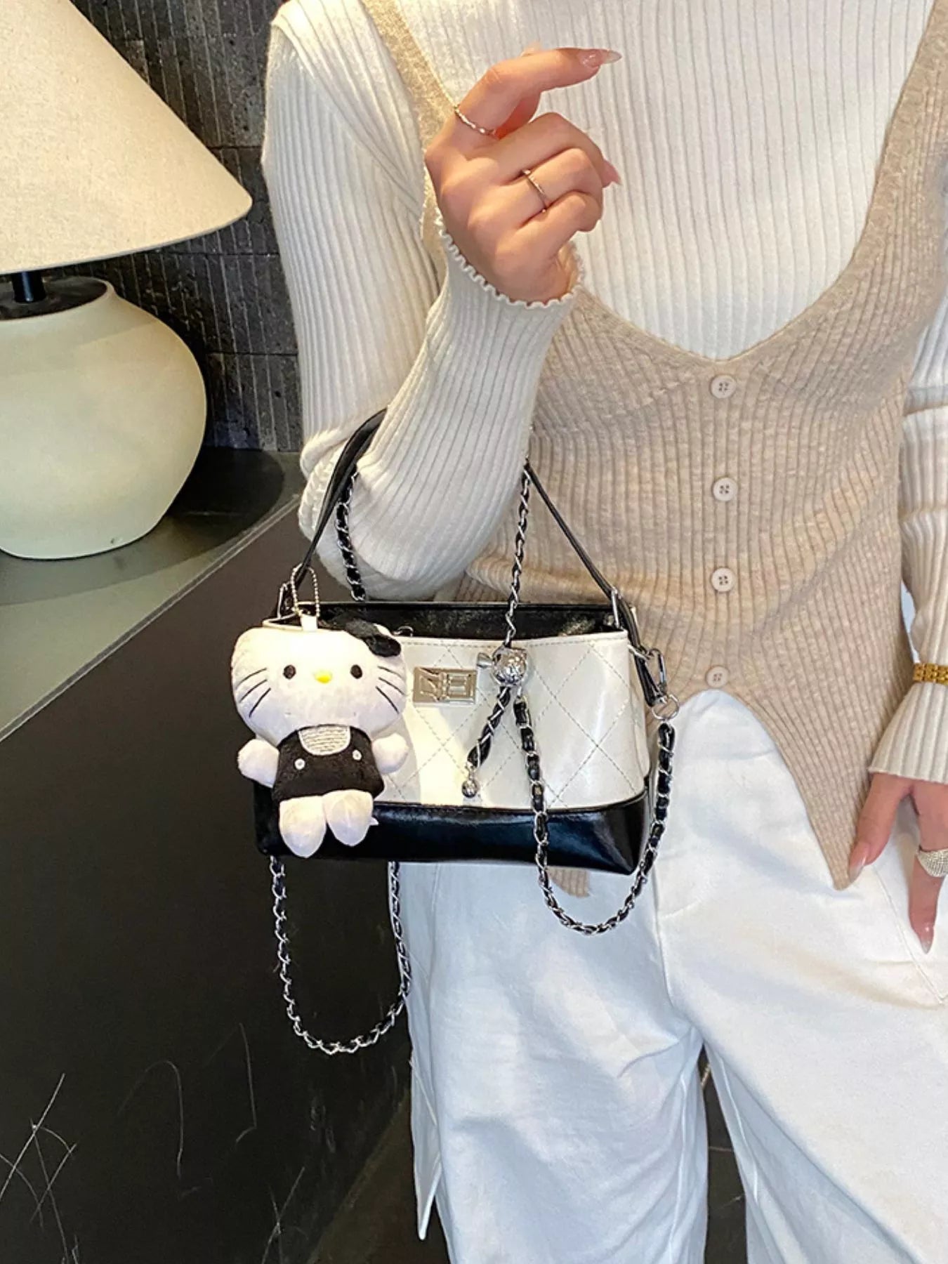 Quilted Chain Crossbody Bag