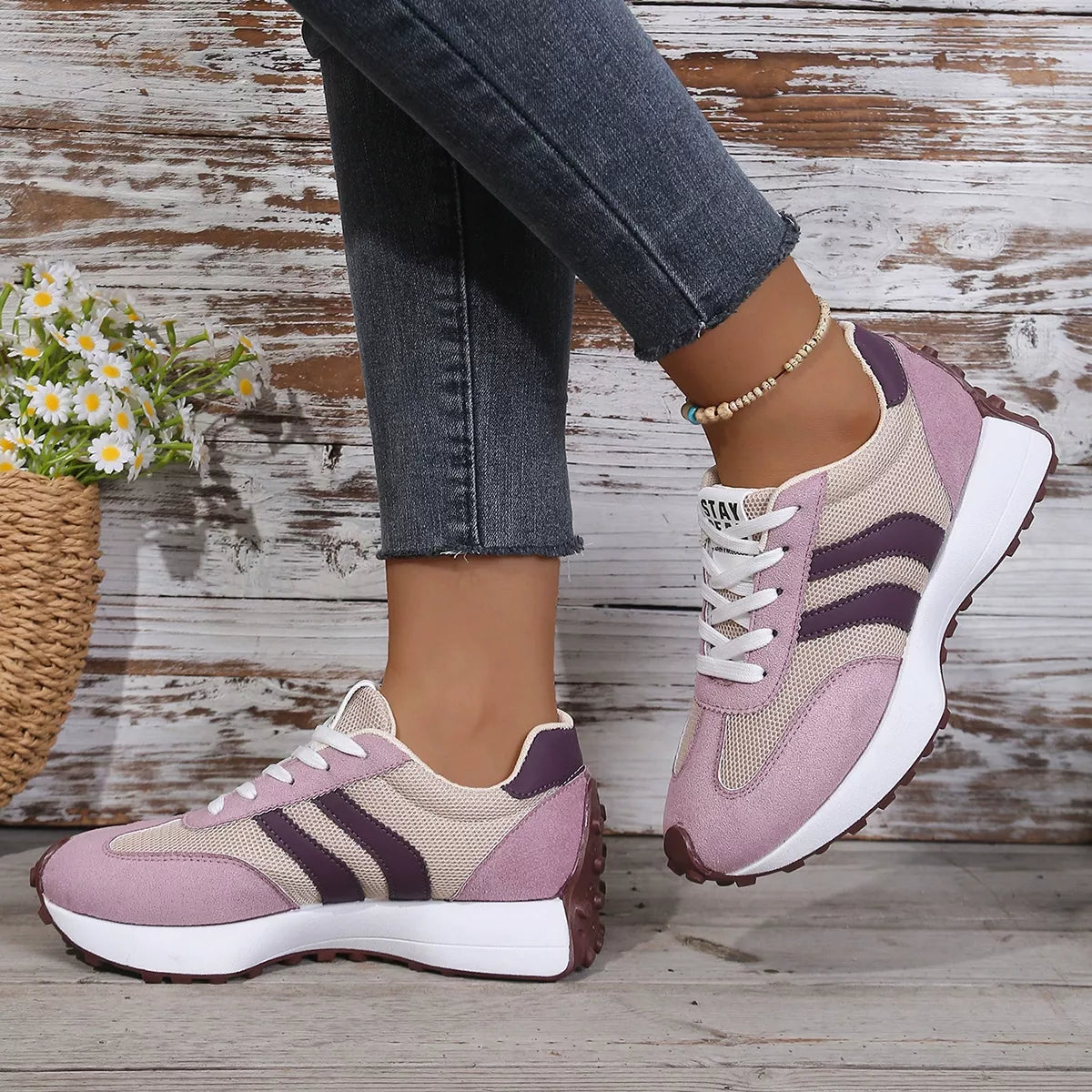 Lace Up Round Toe Sneakers