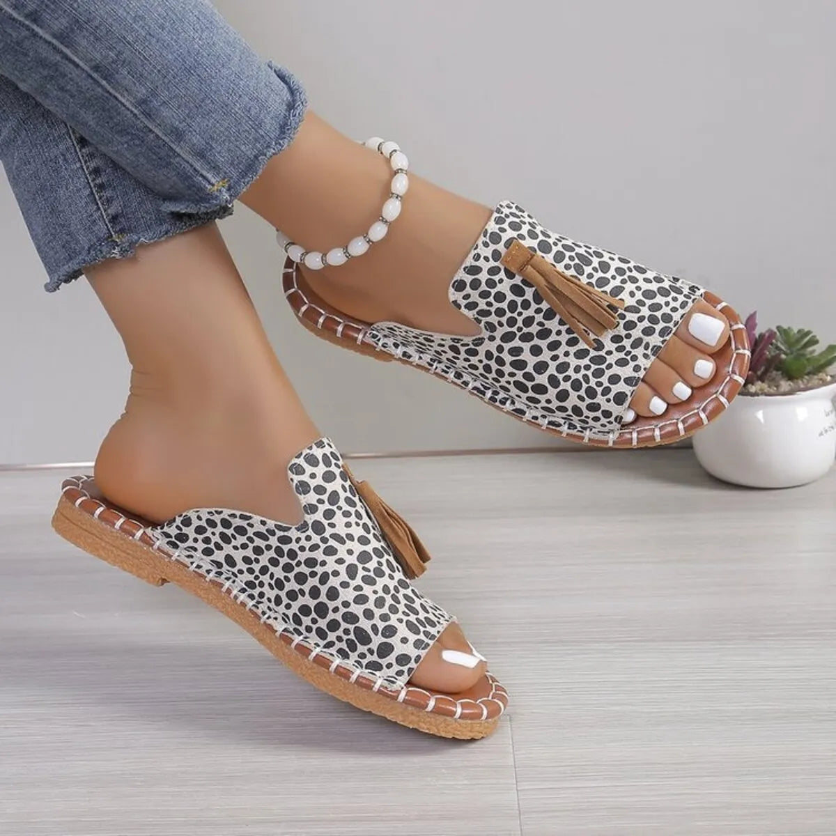 Leopard Print Tassel Flat Sandals