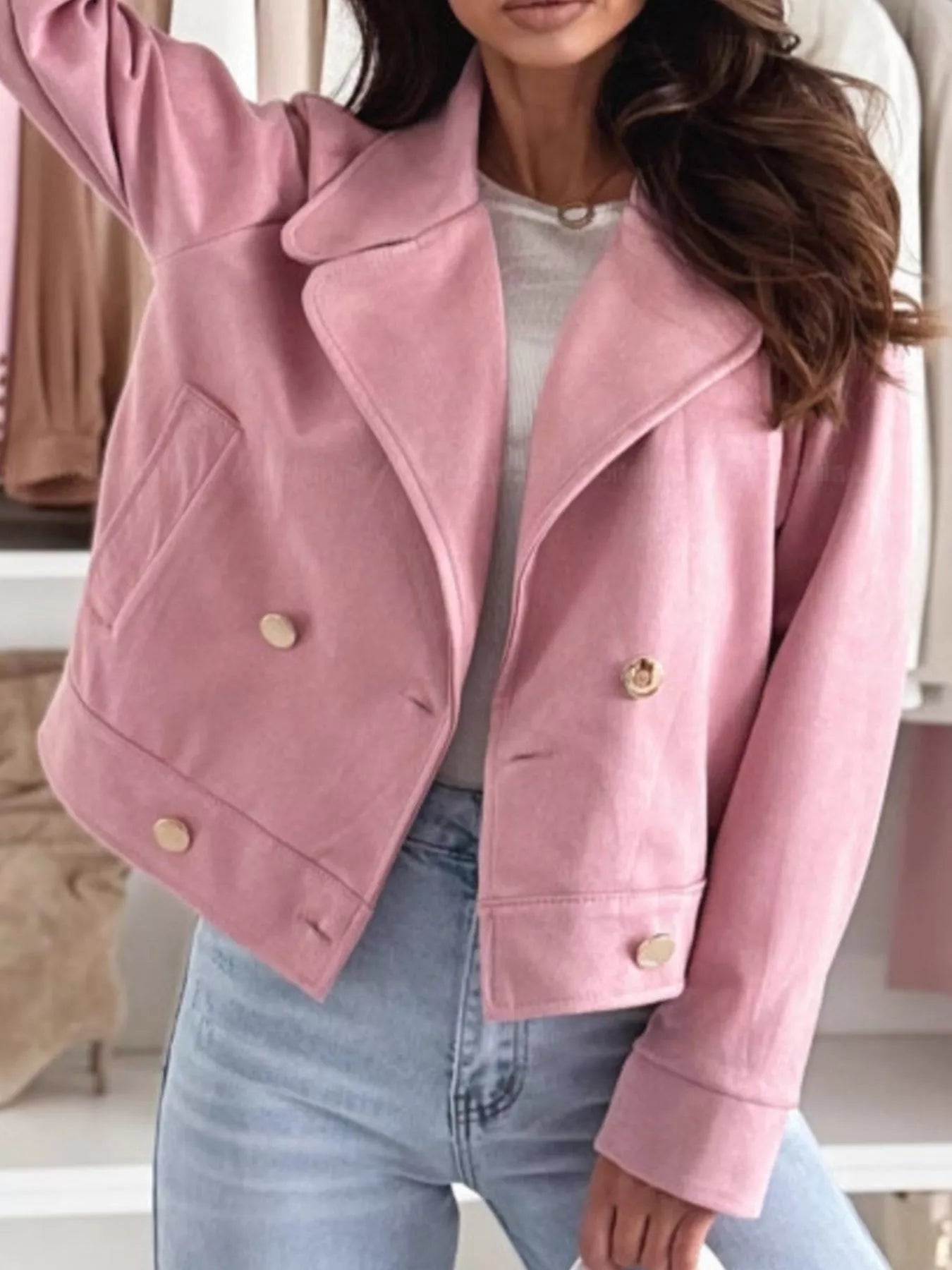 Chic Double-Breasted Cropped Jacket