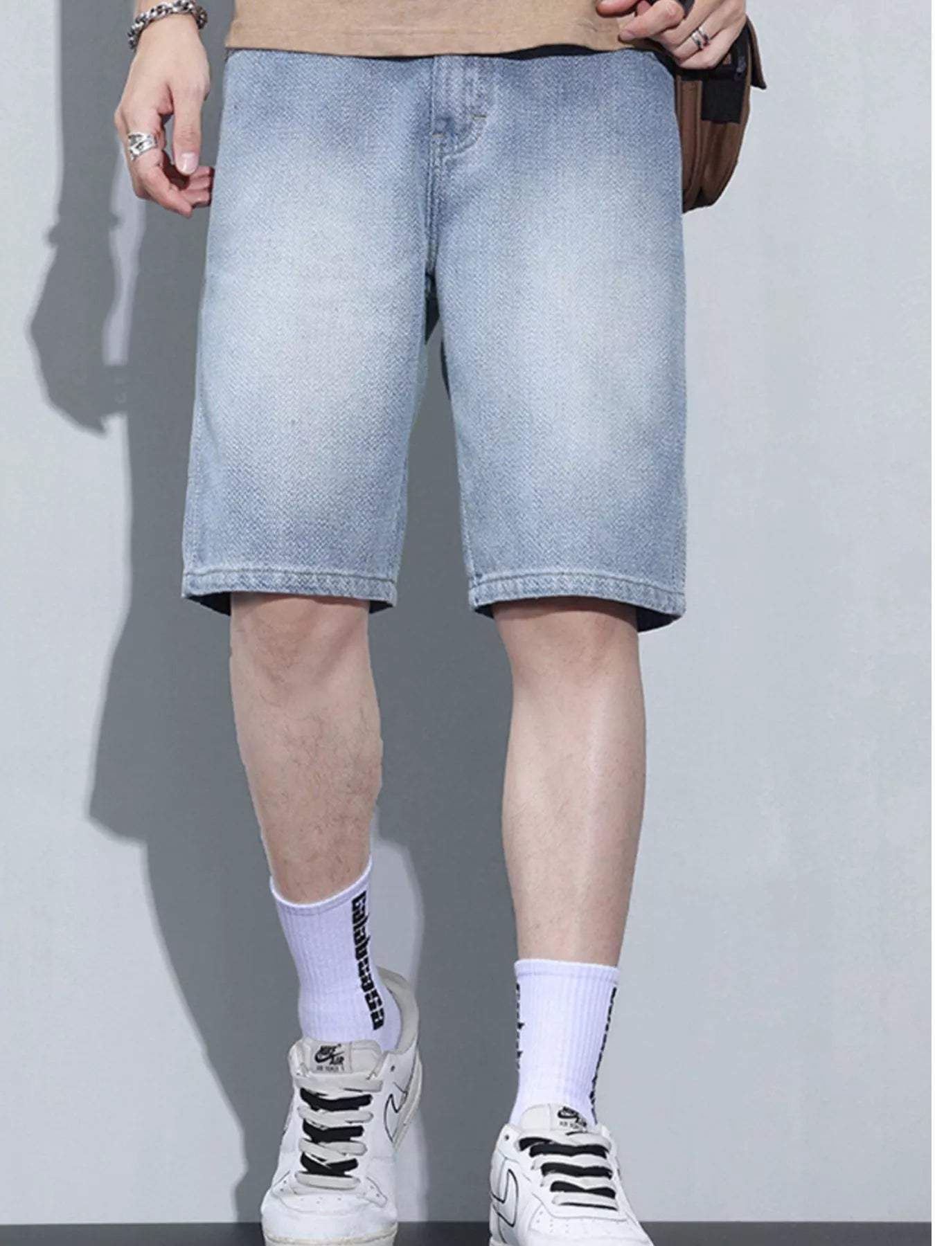 Men's Vintage Wash Relaxed Fit Denim Shorts