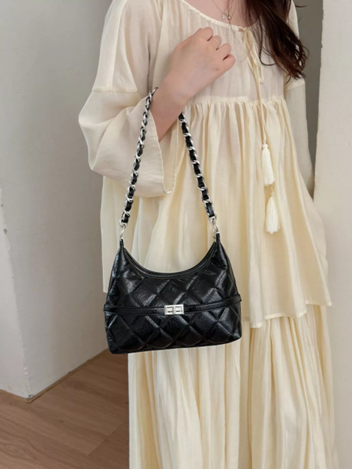Quilted Chain Crossbody Bag