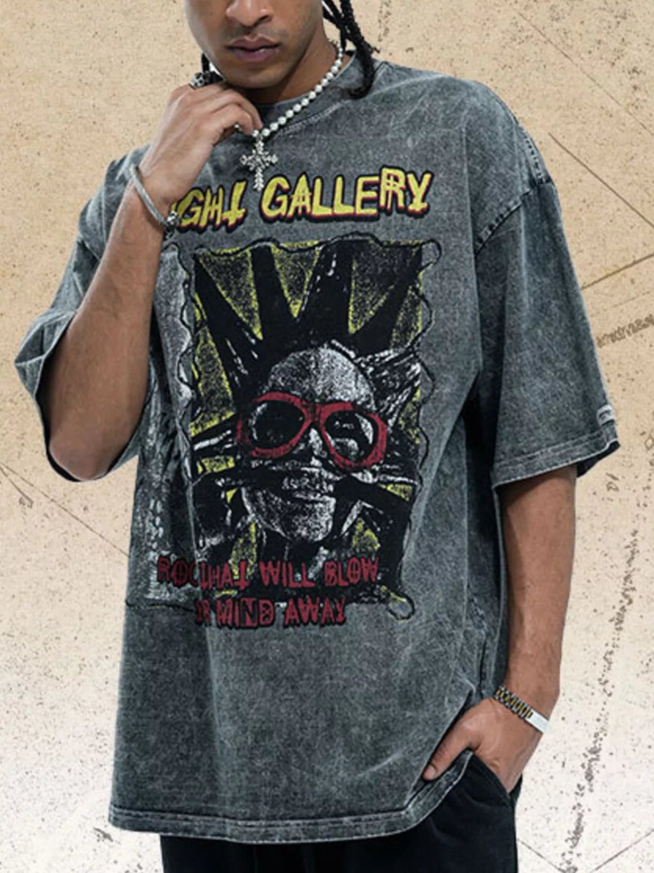 Men's Graphic Round Neck Vintage Wash T-Shirt