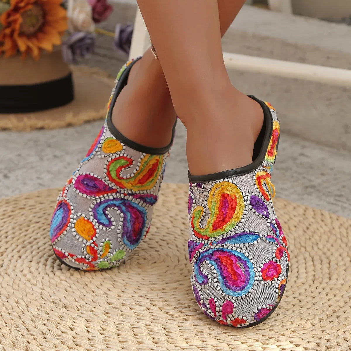 Colorful Paisley Print Round Toe Sandals