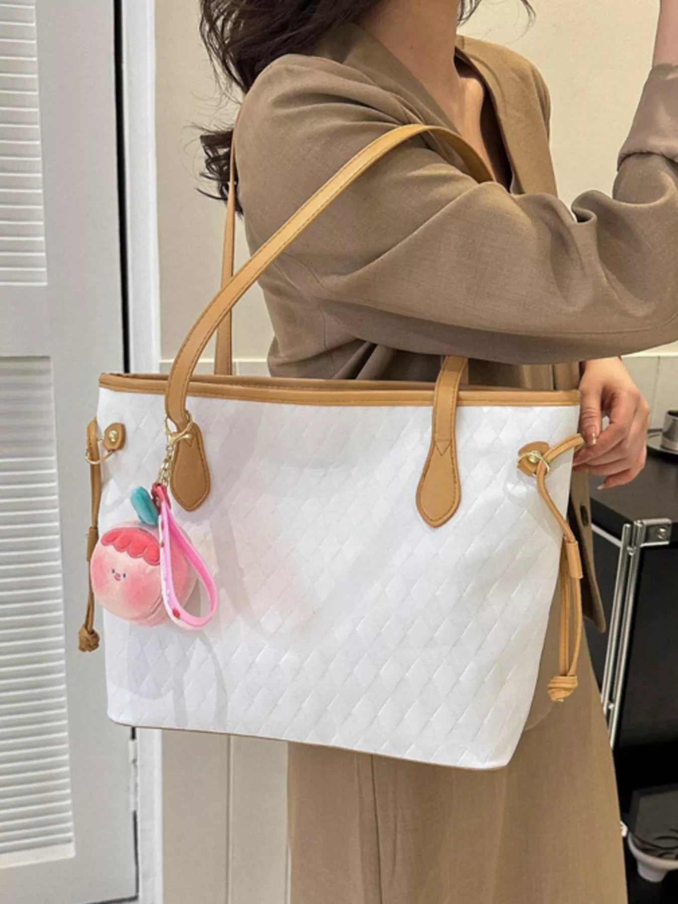 Woven Pattern Tote Bag