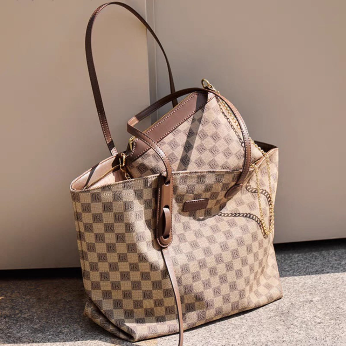 Checkered Pattern Leather Tote Bag