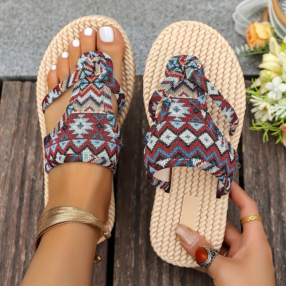 Geometric Print Toe Post Sandals