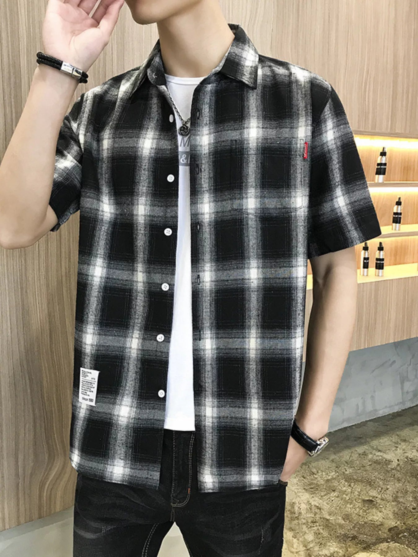 Men's Plus Size Plaid Button-Down Short Sleeve Shirt