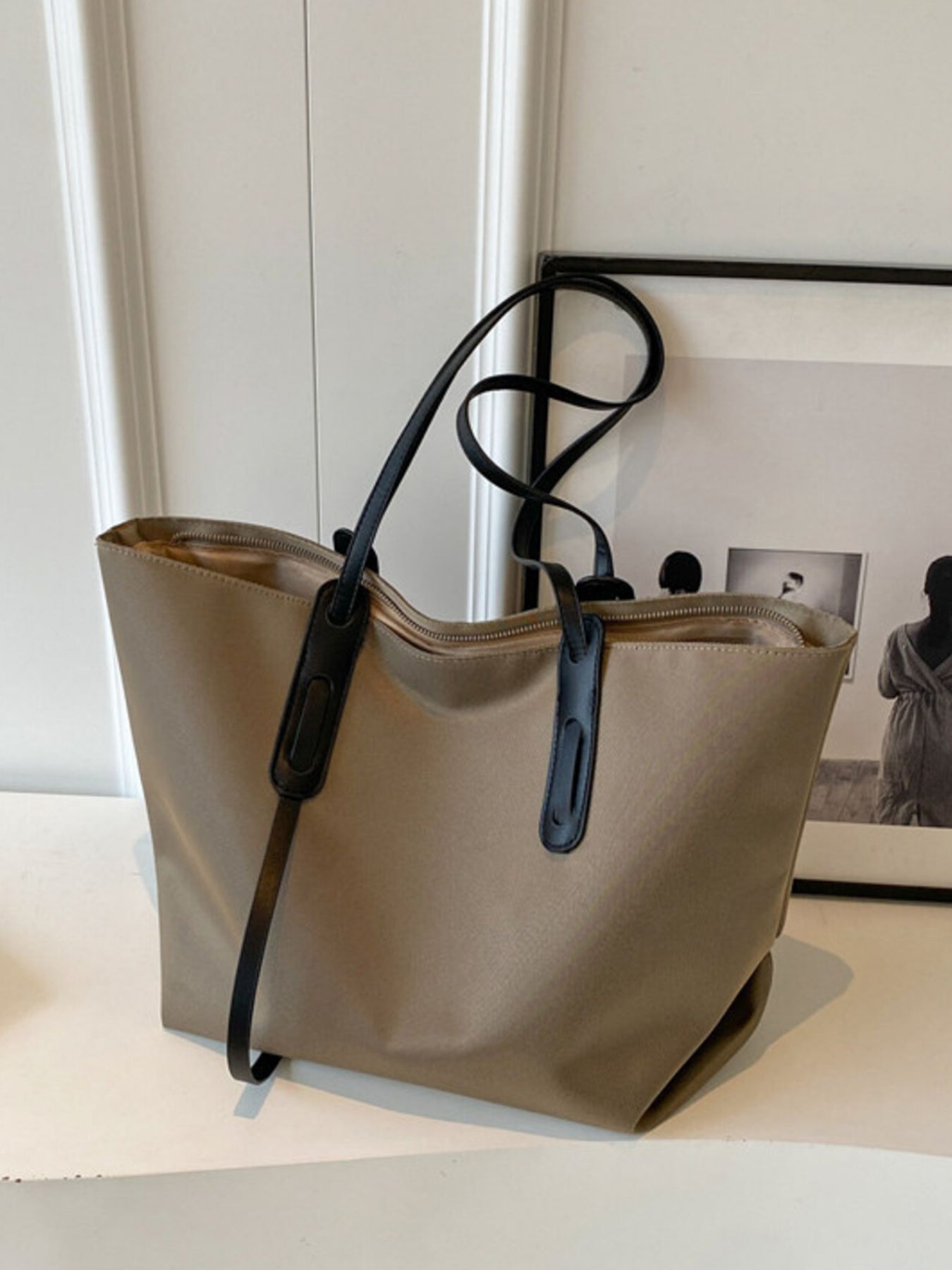 Large Capacity Tote Bag