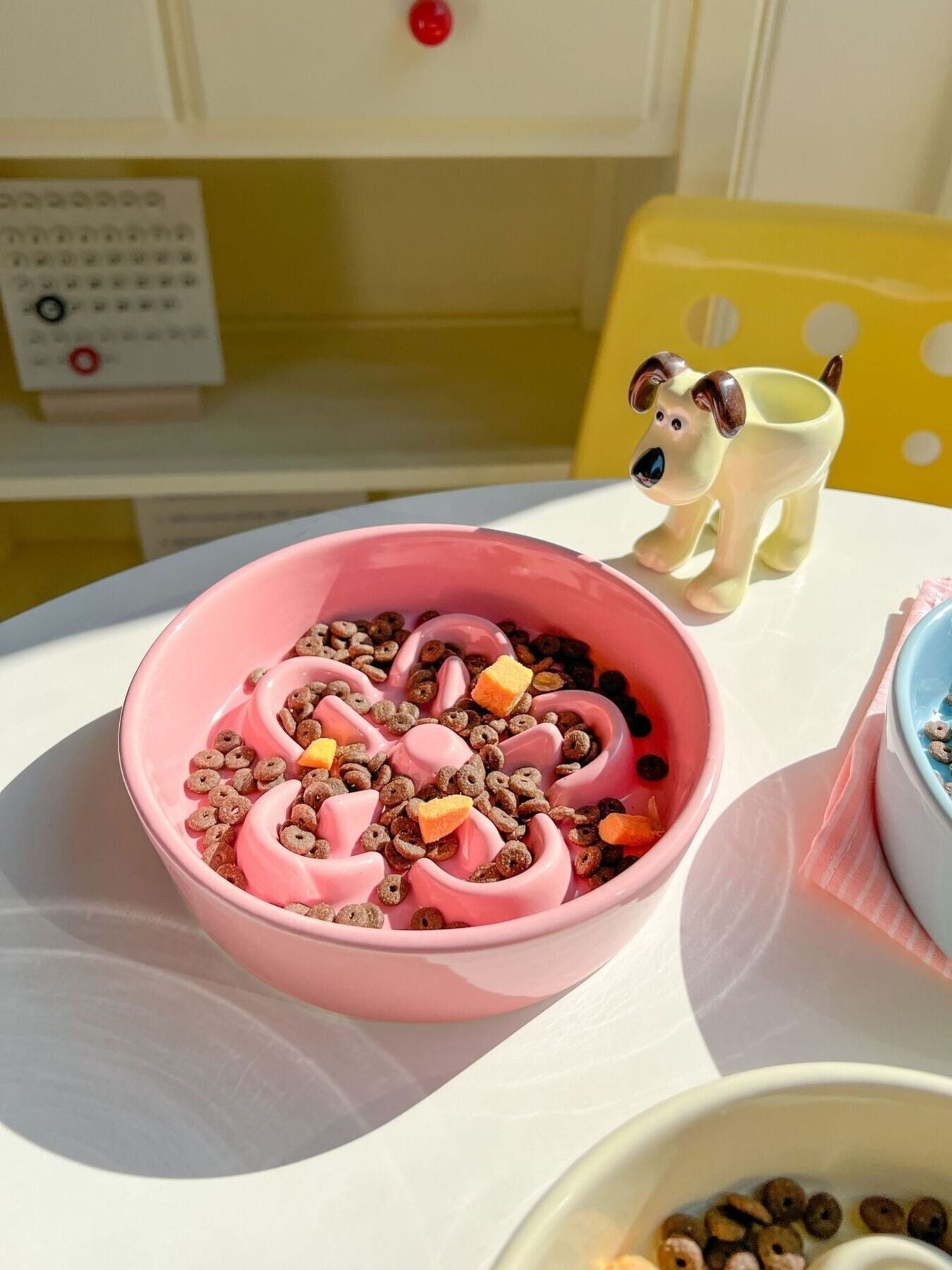 Flower-Shaped Slow Feeder Pet Bowl