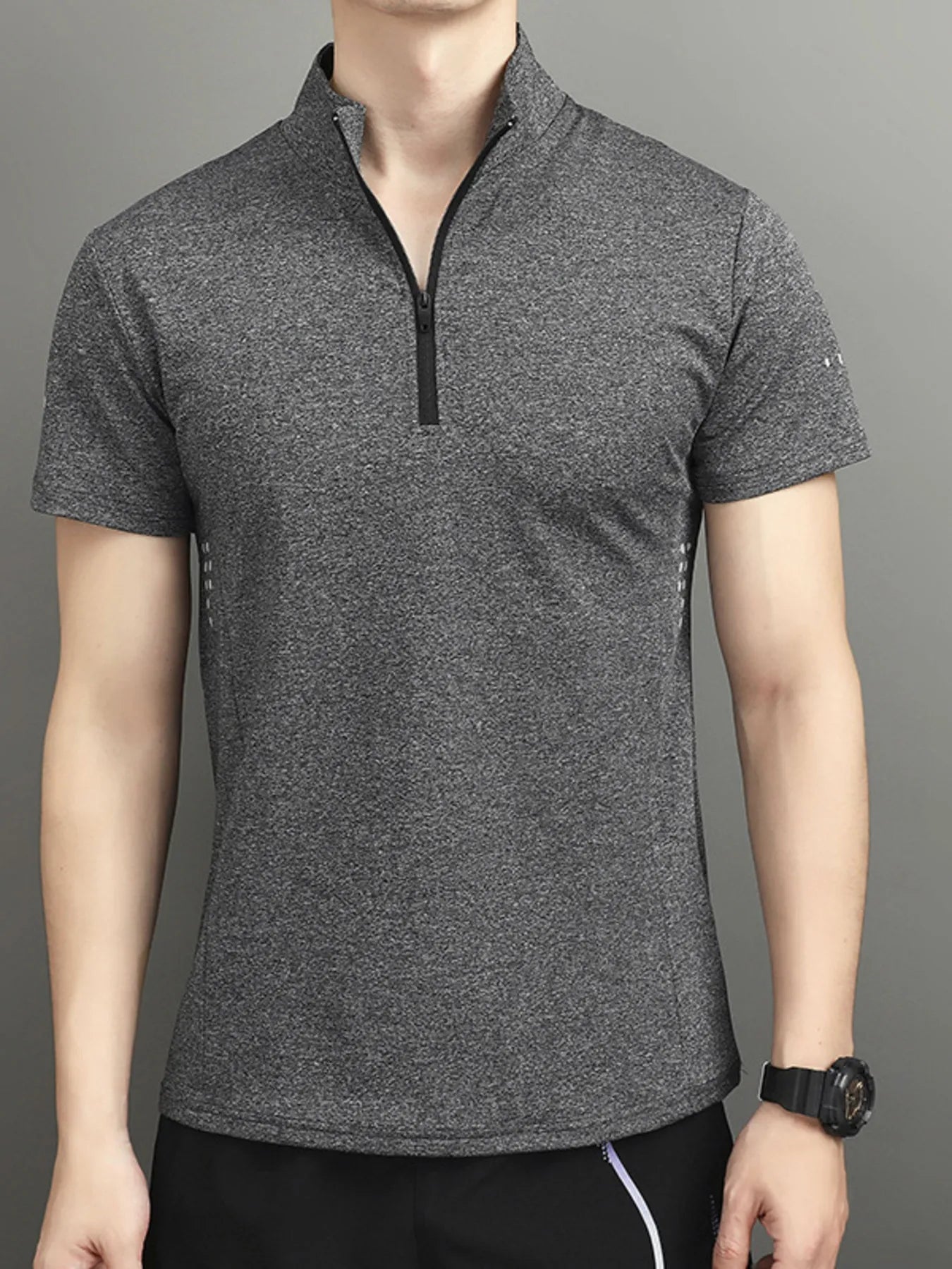 Men's Plus Size Quarter-Zip Short Sleeve Top