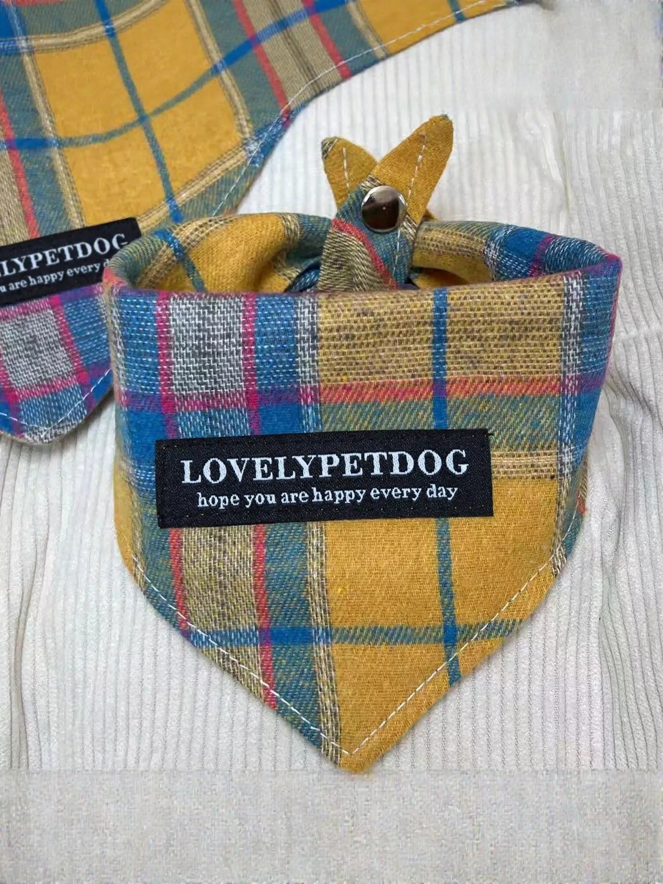 Lightweight Pet Scarf