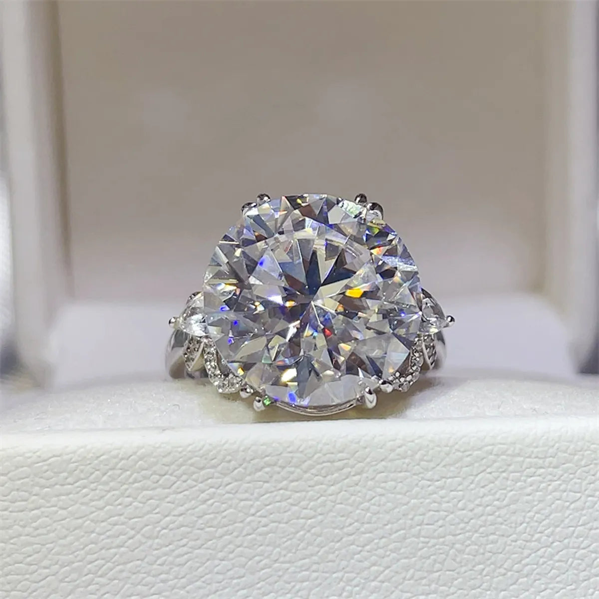 10 Carat Moissanite 925 Sterling Silver Ring