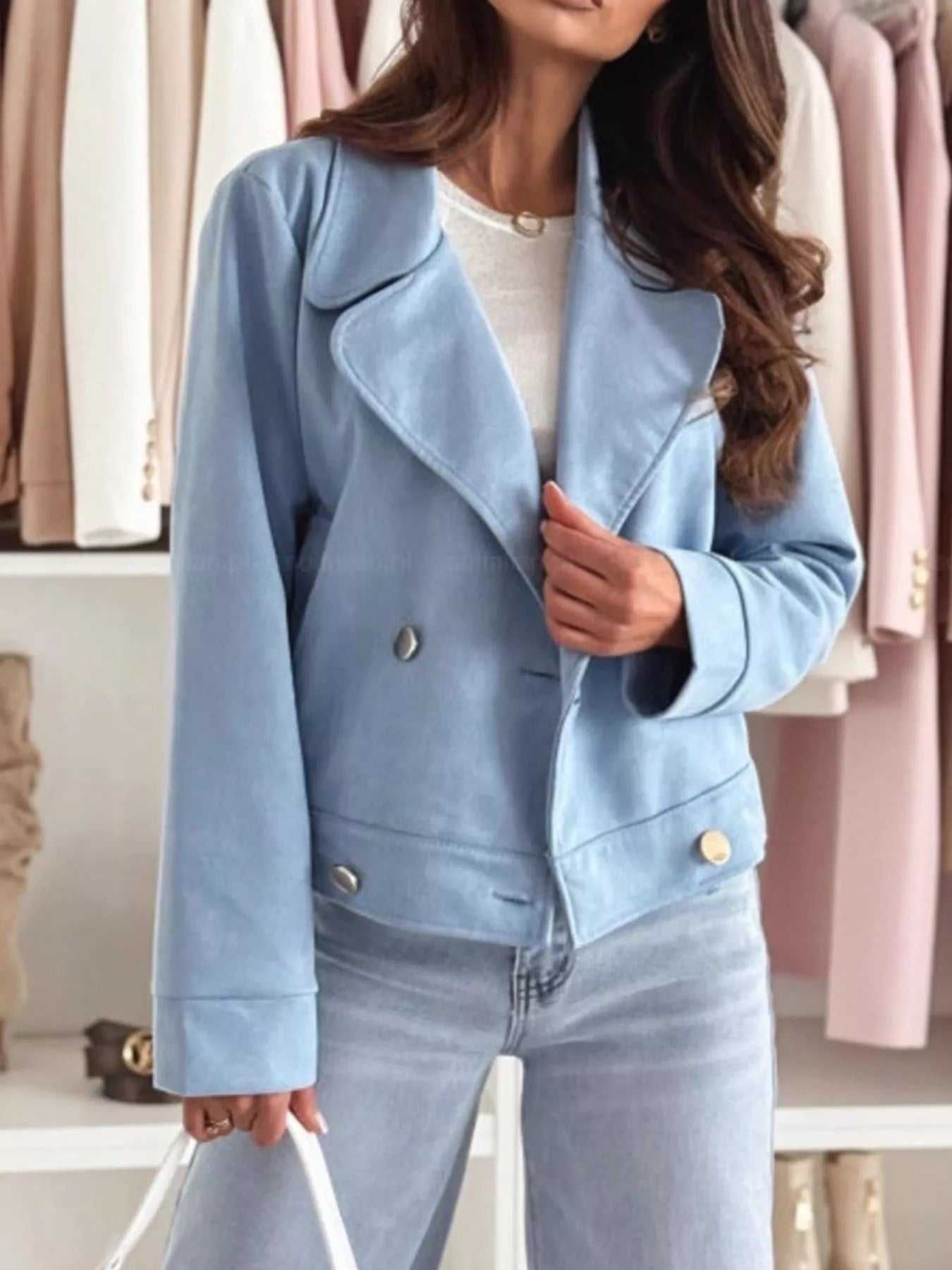 Chic Double-Breasted Cropped Jacket