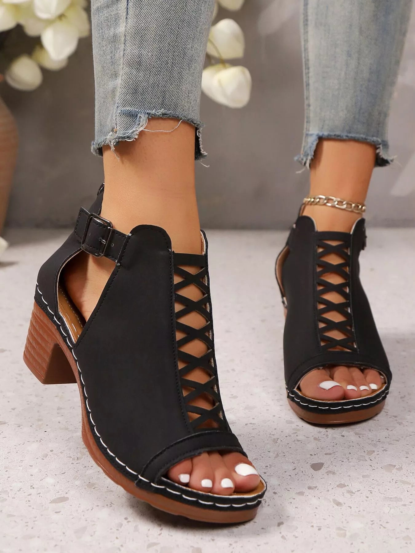 Crisscross Peep Toe Block Heels Sandals