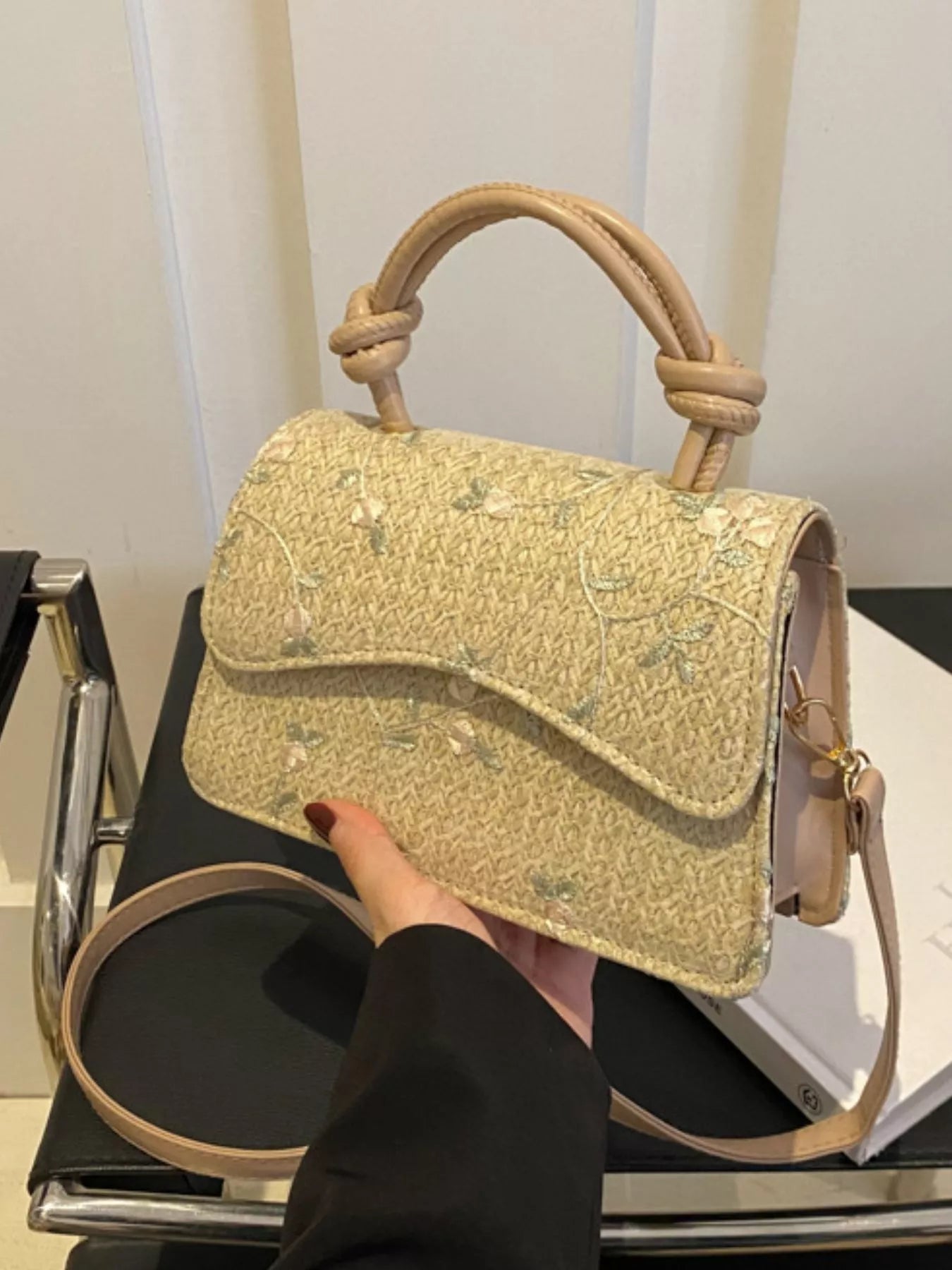 Floral Embroidered Straw Woven Crossbody Bag