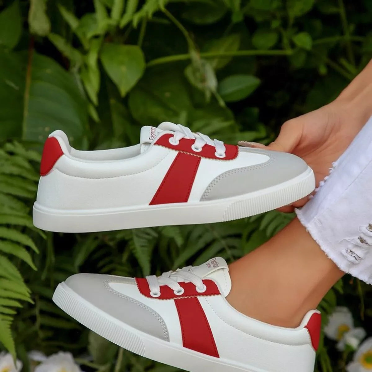 Round Toe Lace Up Sneakers