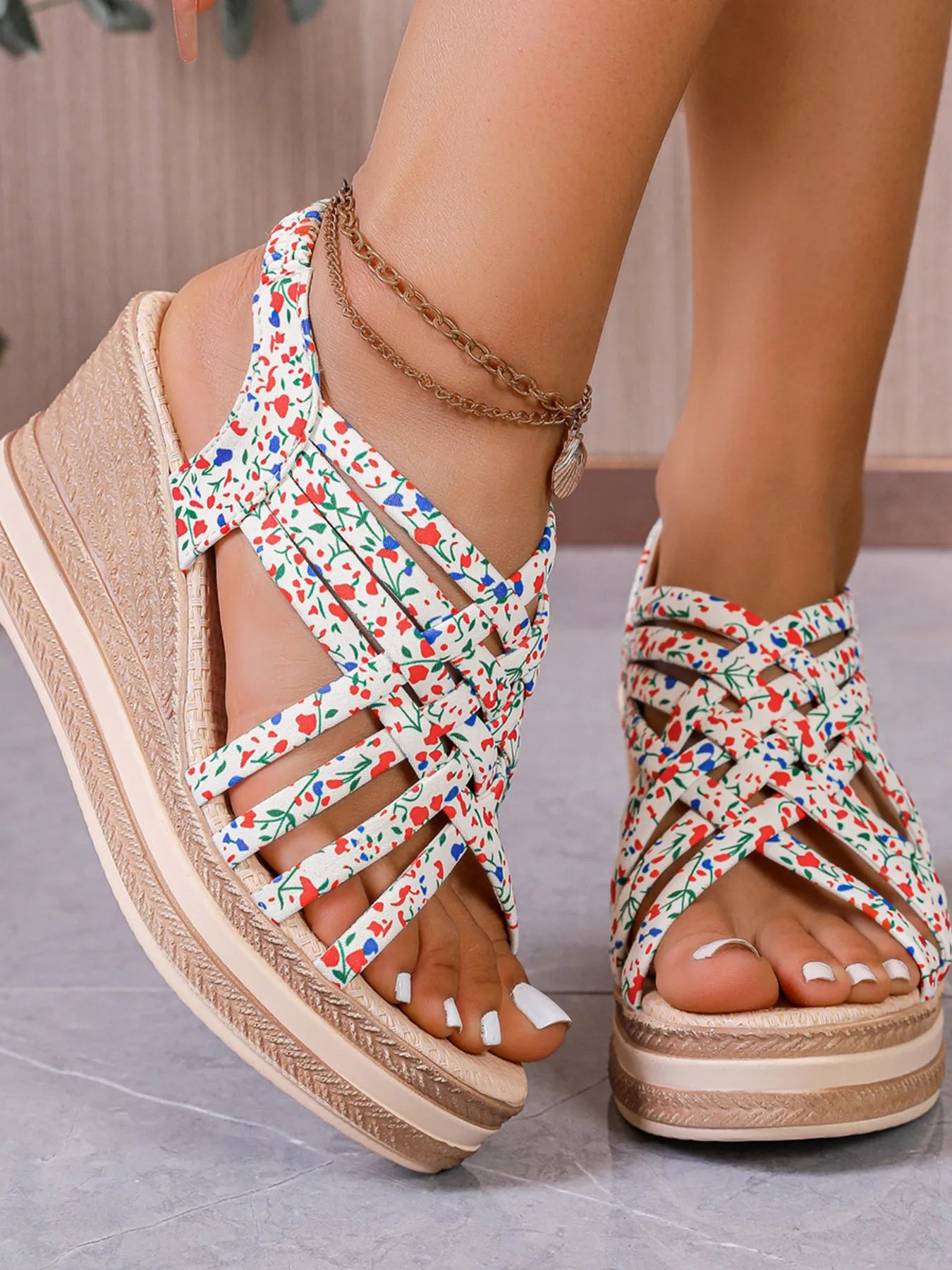 Open Toe Floral Print Strappy Platform Wedge Sandals