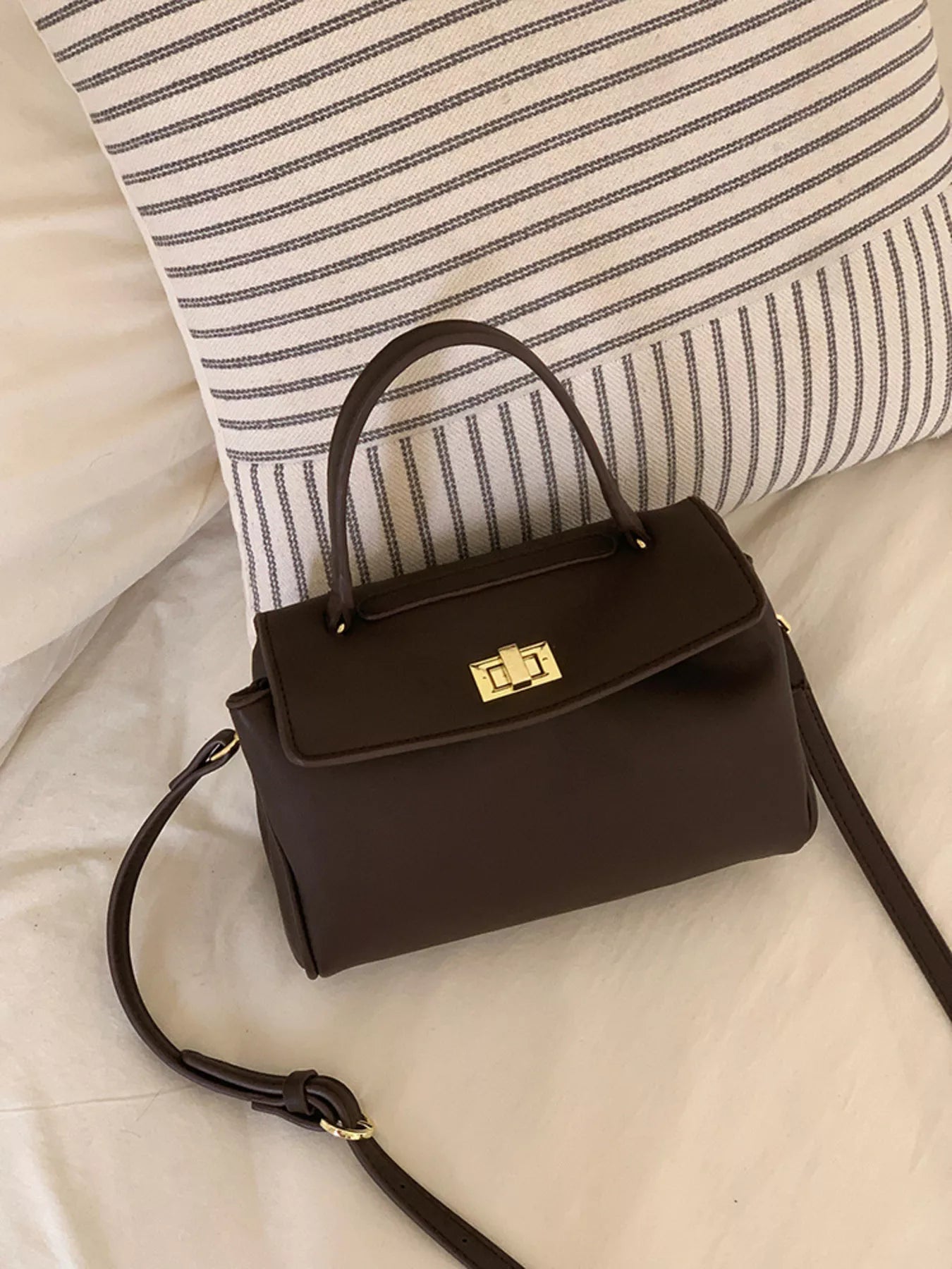 Golden Clasp Leather Crossbody Bag