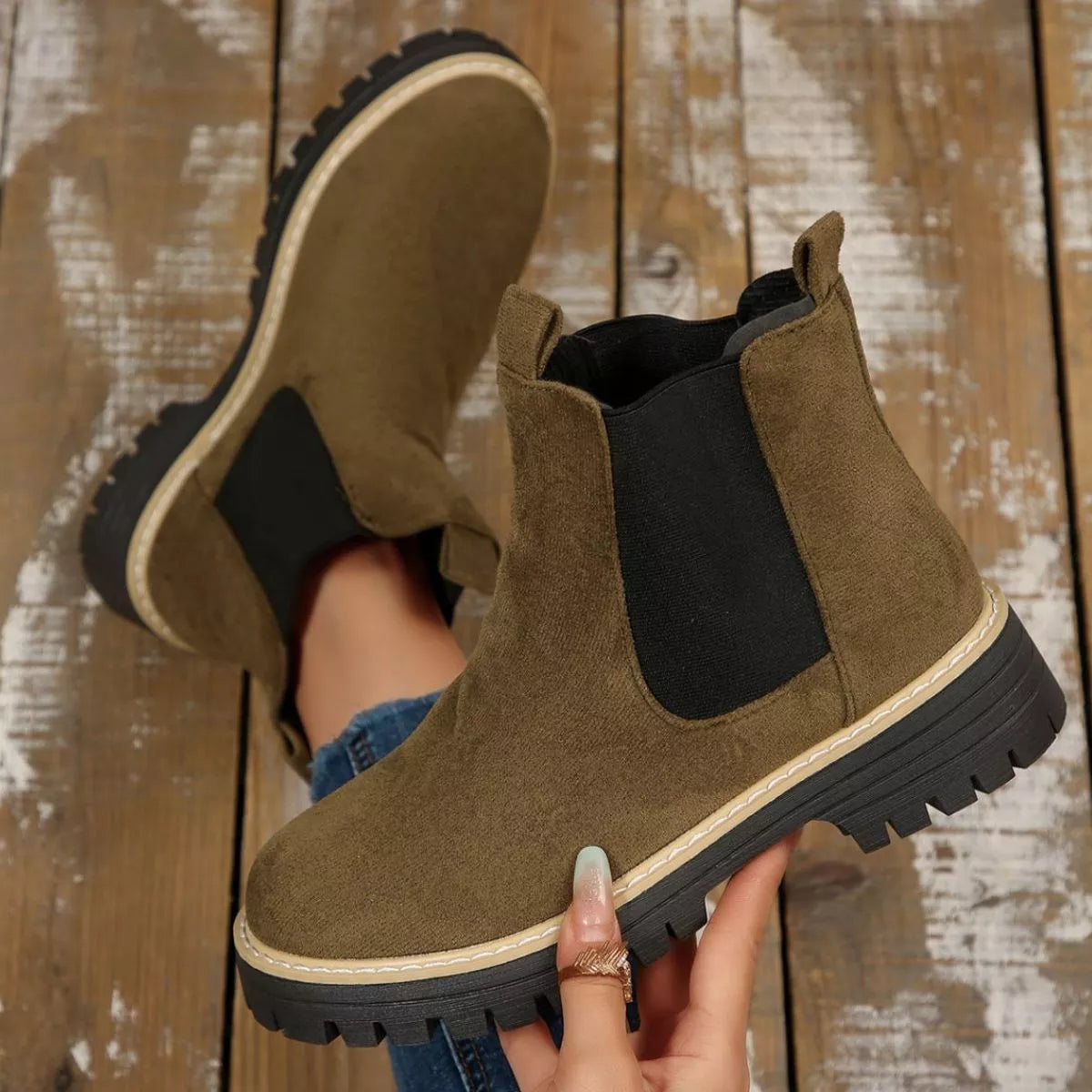 Round Toe Block Heels Boots