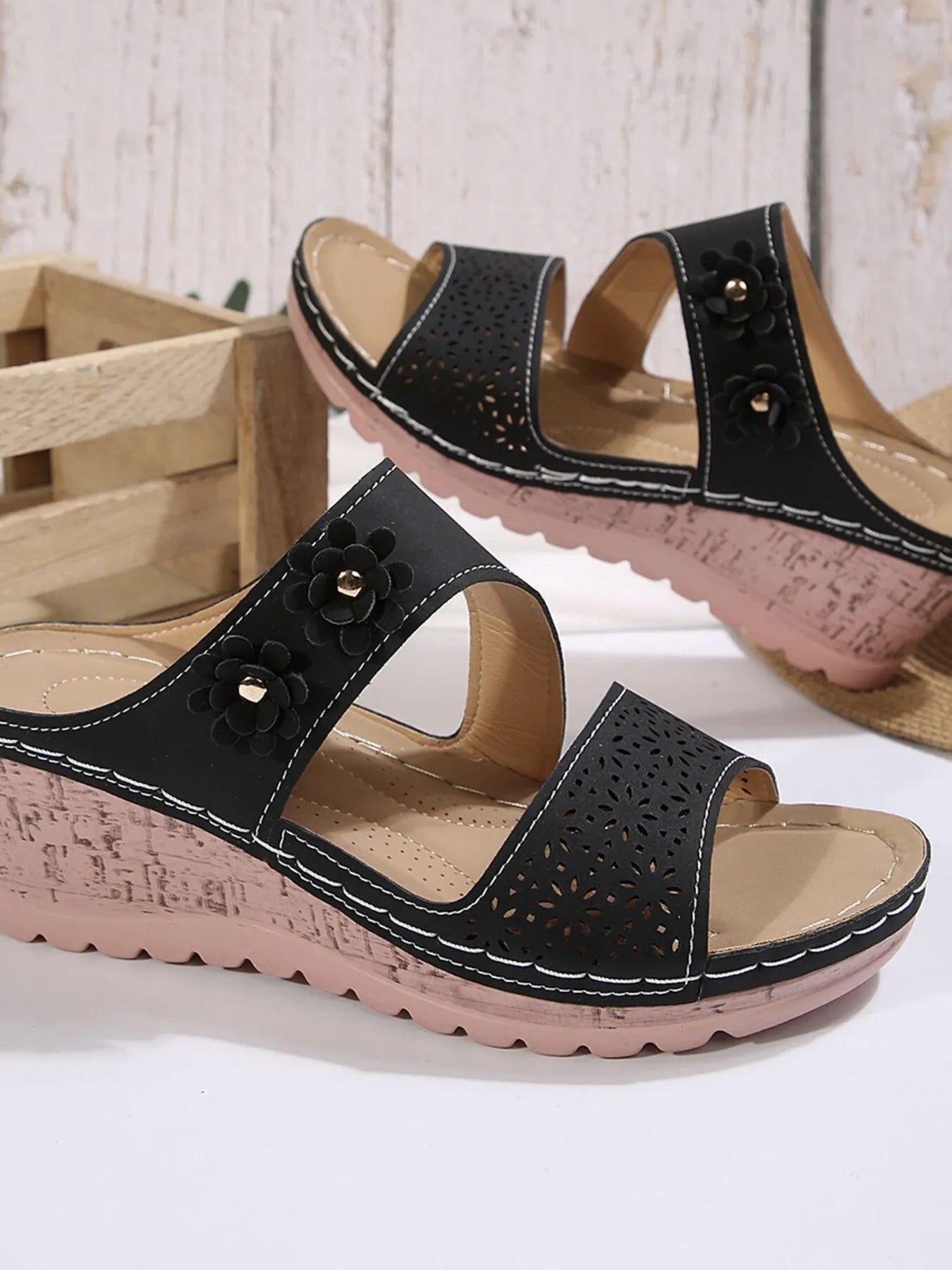 Hollow Out Comfort Wedge Sandals