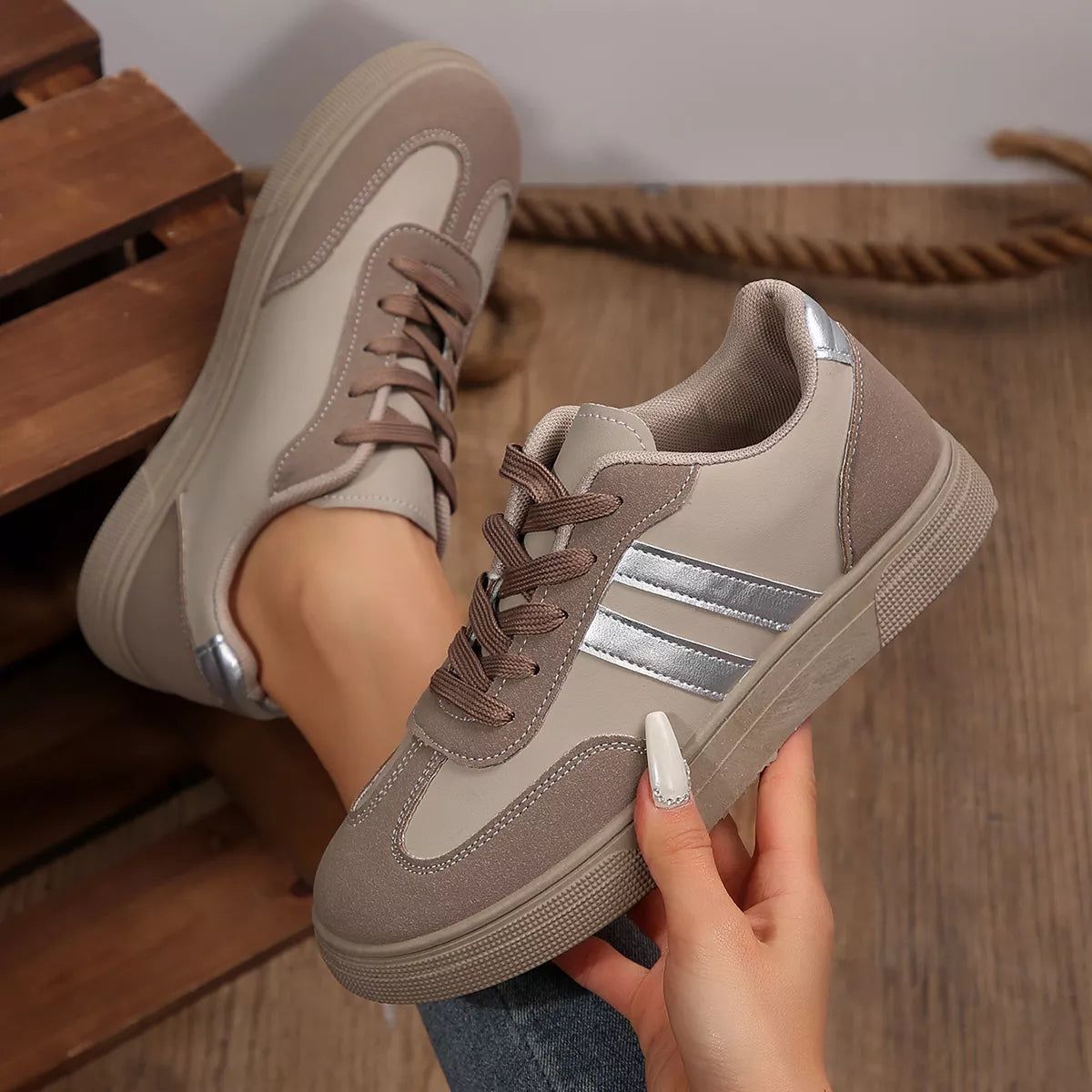 Round Toe Lace Up Sneakers