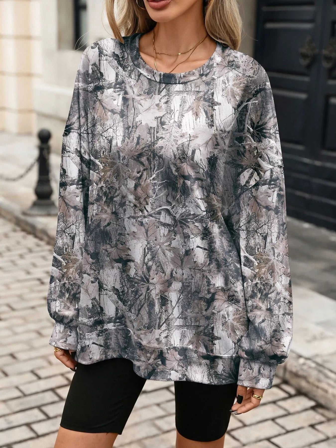Printed Round Neck Sweatshirt