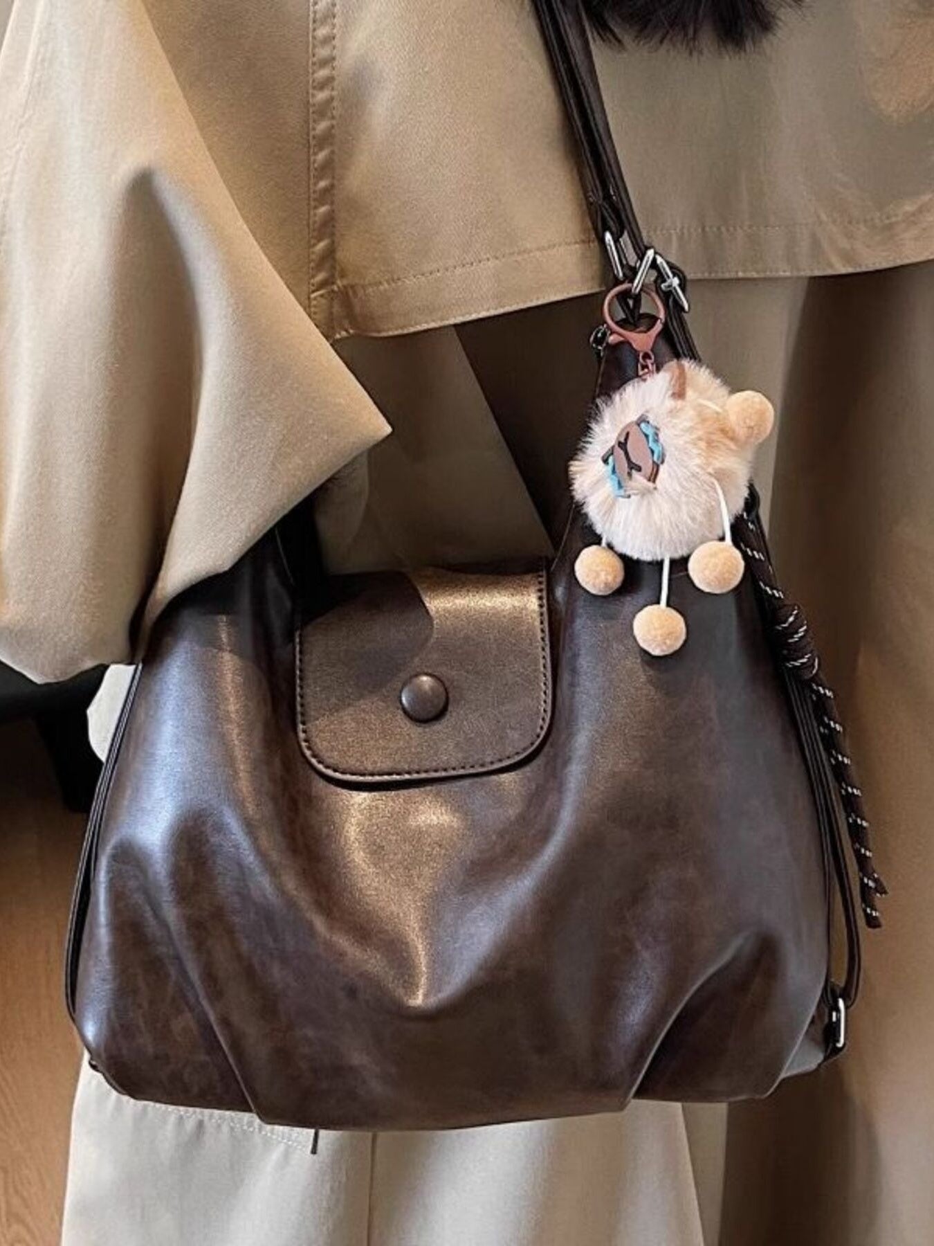 Vintage Style Leather Shoulder Bag