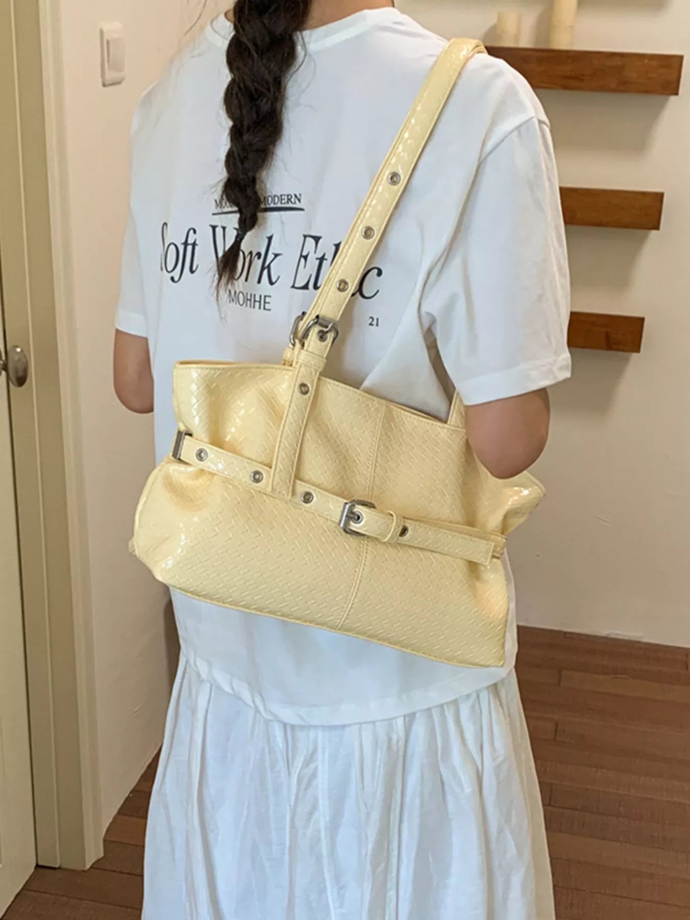 Buckle Detail Shoulder Bag