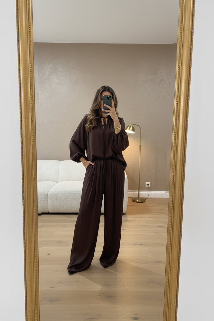 Women's V-Neck Lace-Up Bishop Sleeve Wide-Leg Pants Set