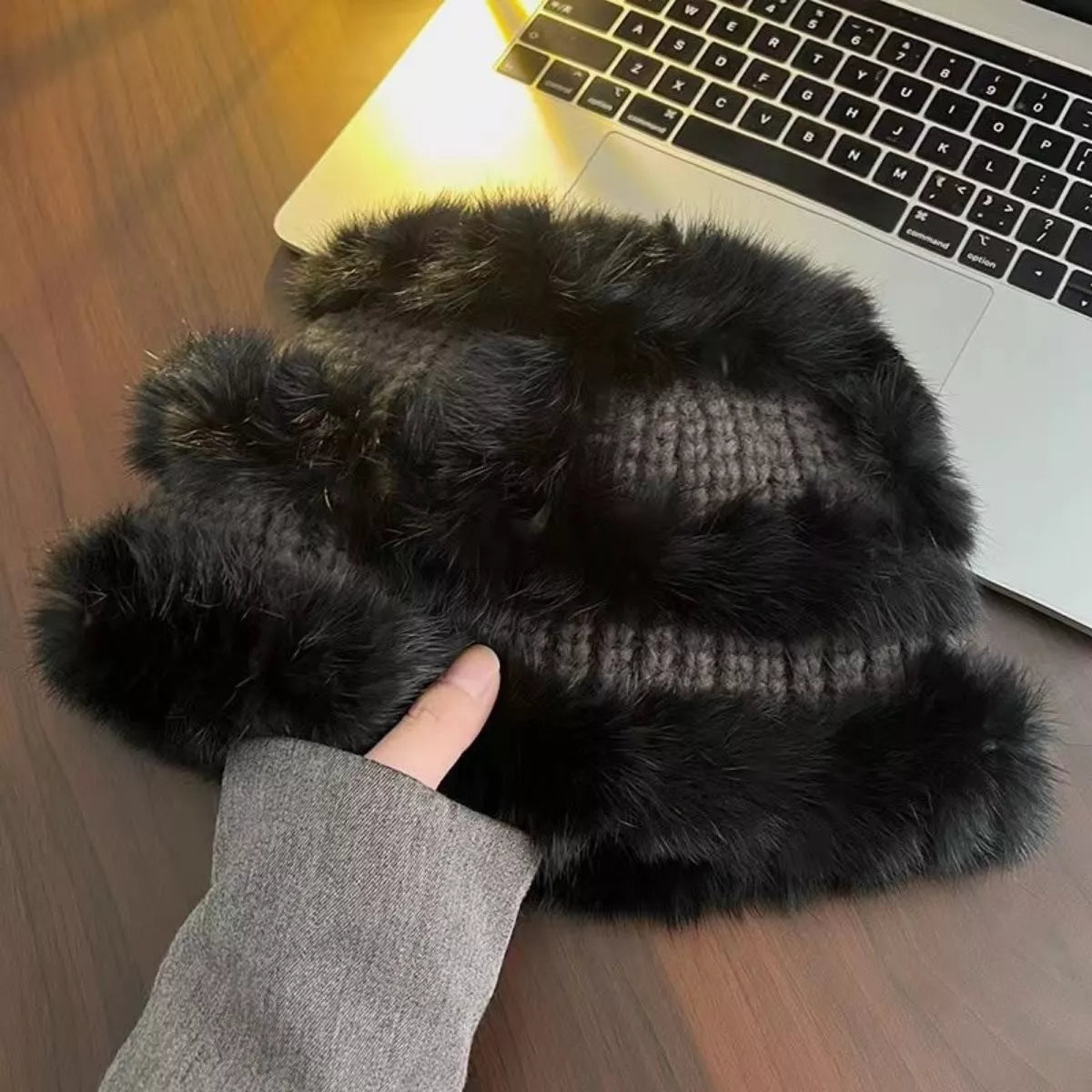 Fluffy Faux Fur Trim Knit Bucket Hat