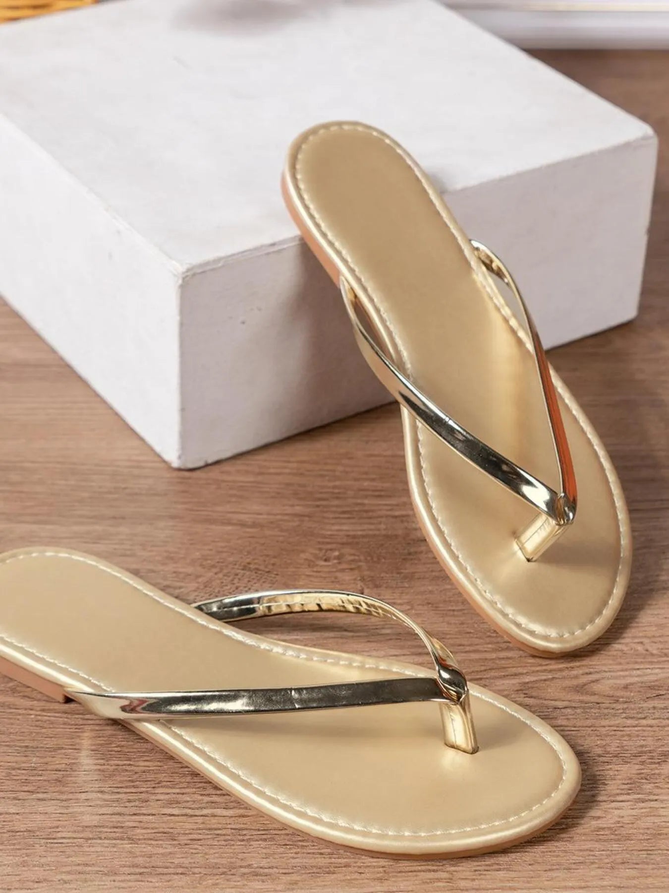 Toe Post Flat Sandals