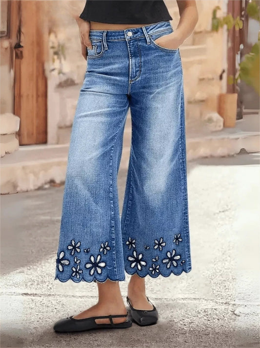Embroidered Wide-Leg Cropped Jeans