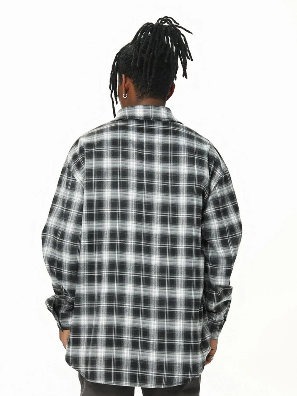 Men's Button Down Plaid Collared Neck Shirt with Chest Pocket