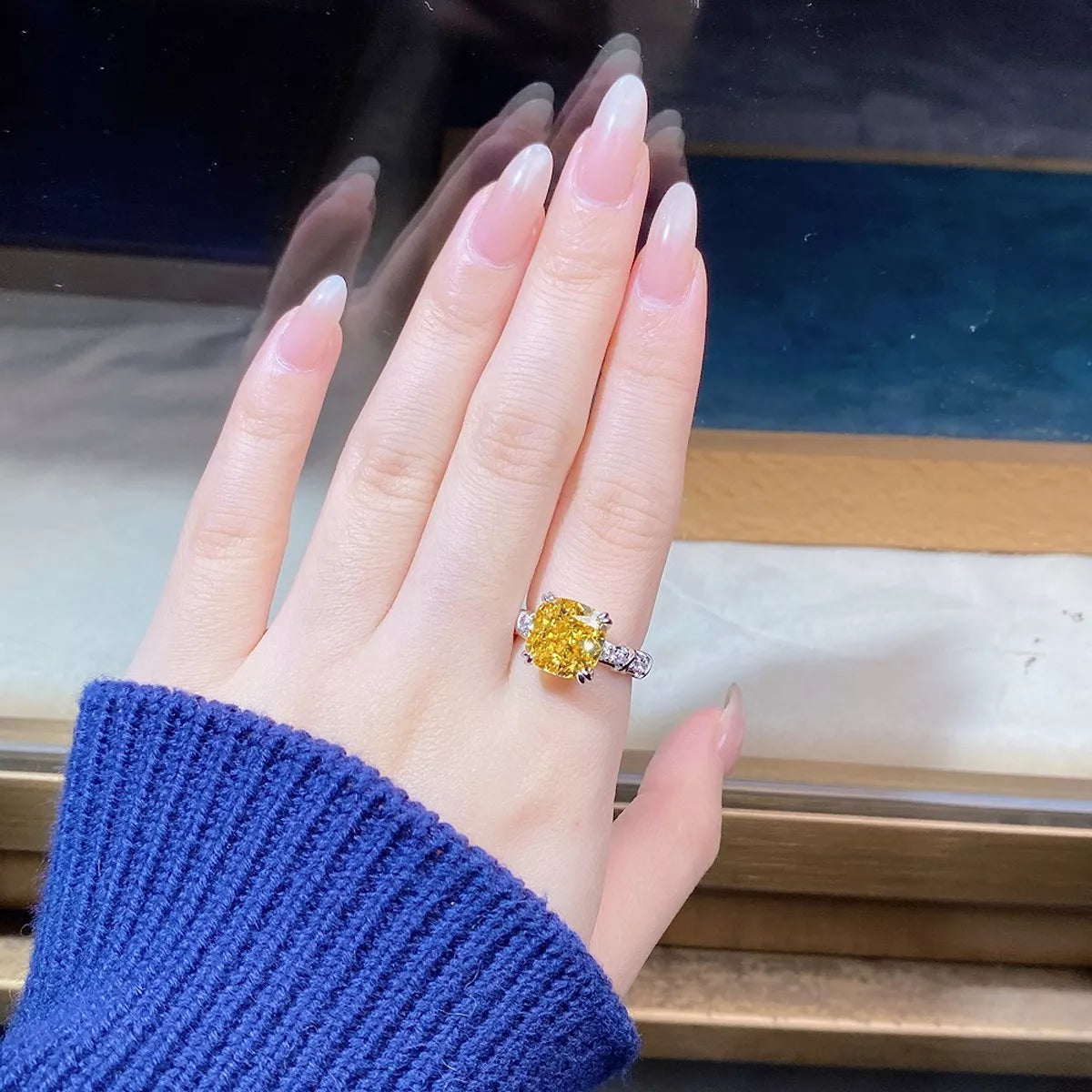 925 Sterling Silver Zircon Geometric Ring