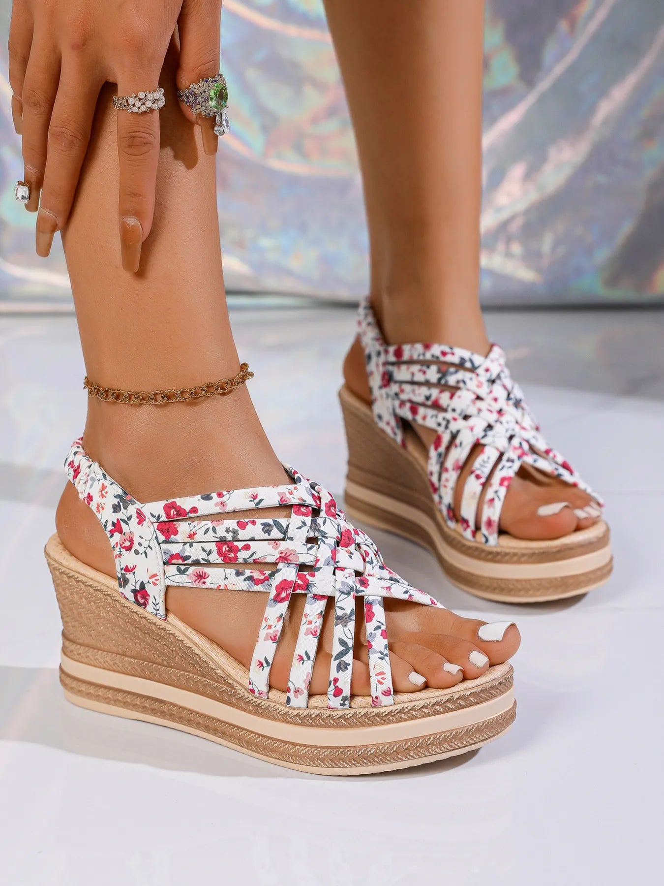 Open Toe Floral Print Strappy Platform Wedge Sandals