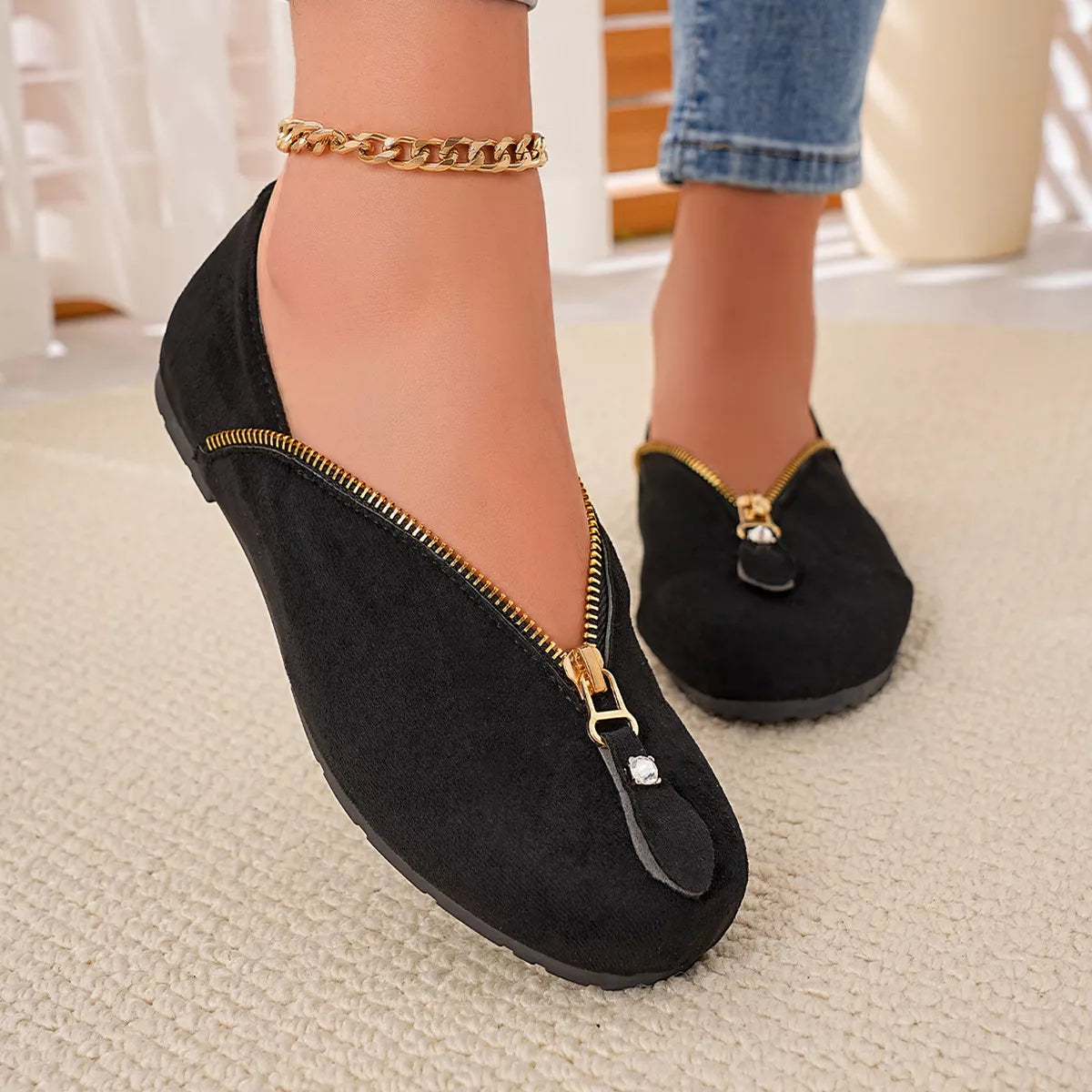 Chic Zipper Detail Flats Slip‑Ons