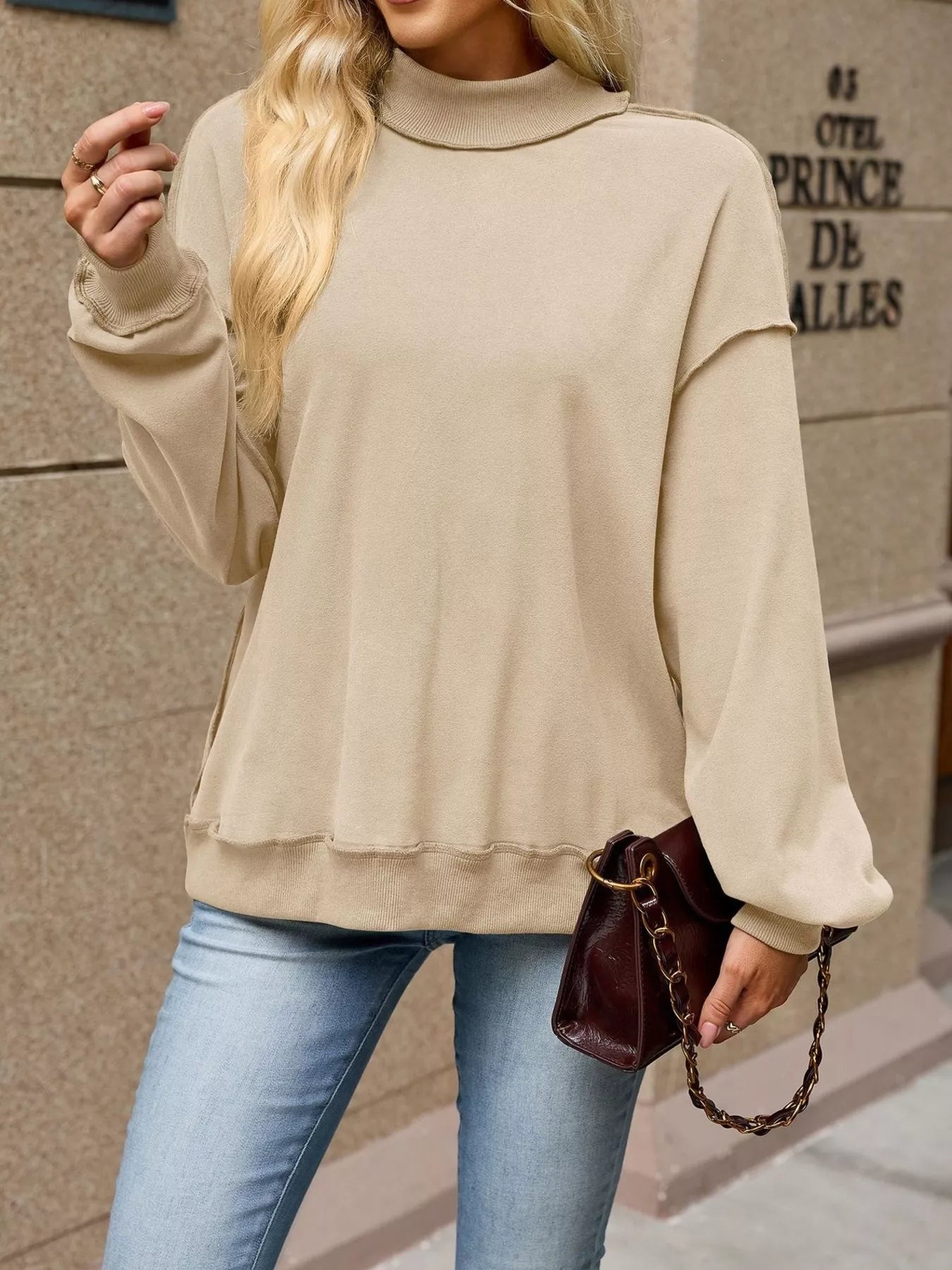 Loose Fit Crew Neck Sweatshirt