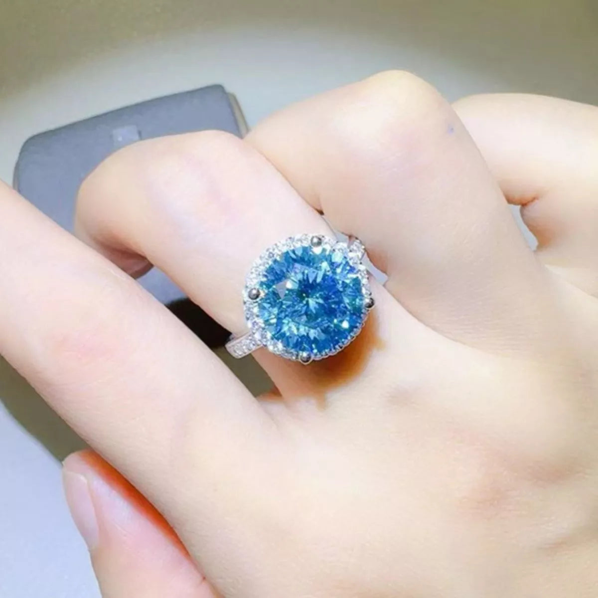 1 Carat 925 Sterling Silver Moissanite Ring