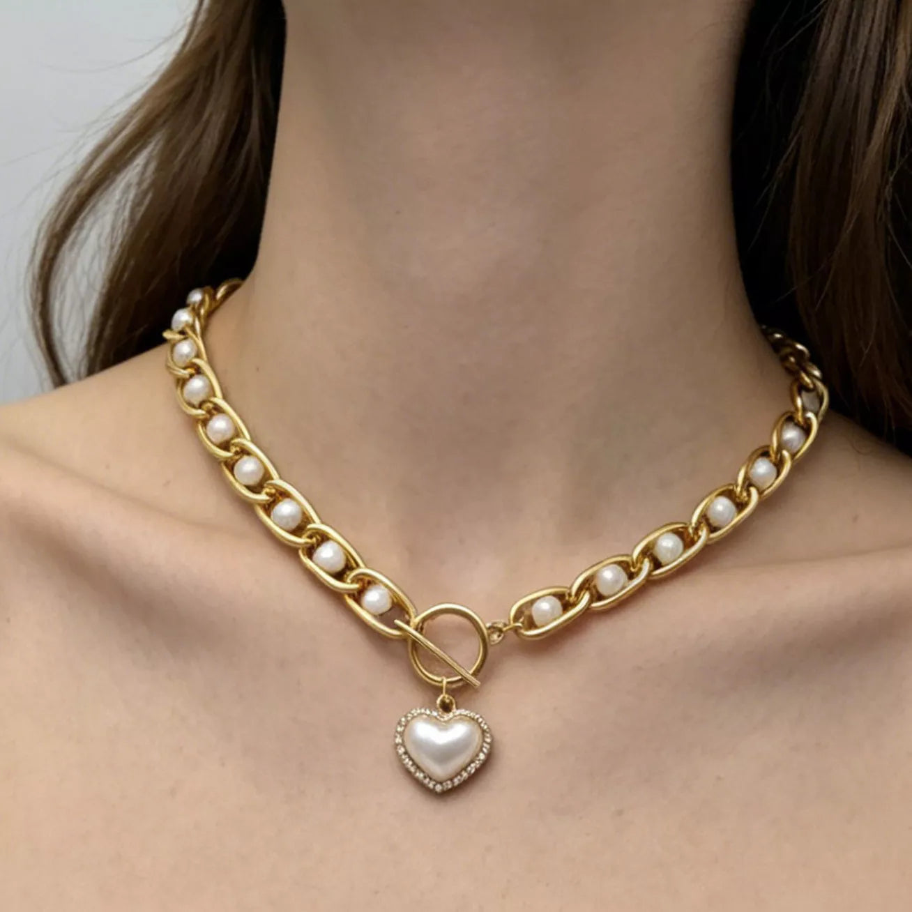 Chunky Pearl and Heart Pendant Necklace