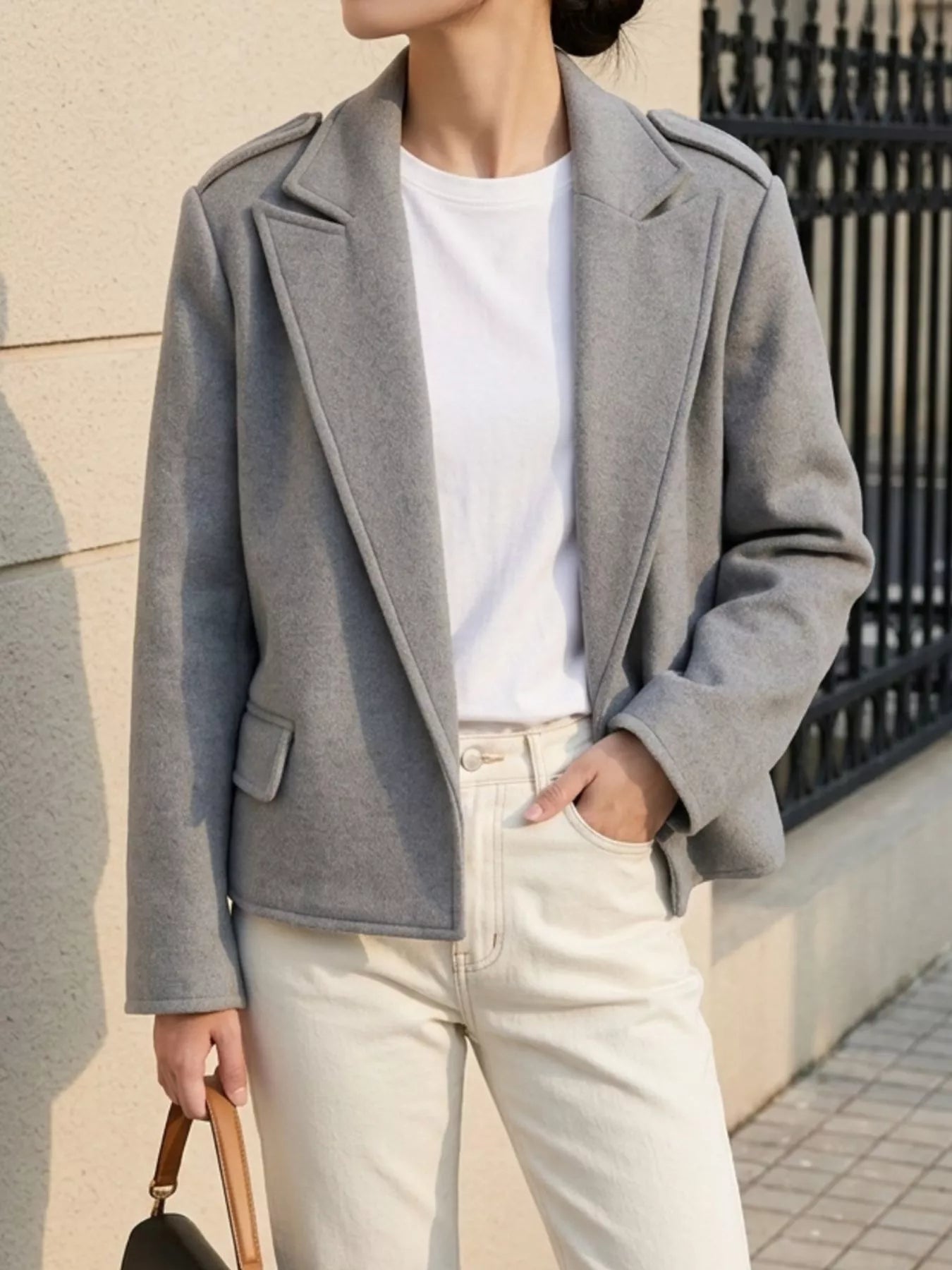 Lapel Collar Cropped Outerwear