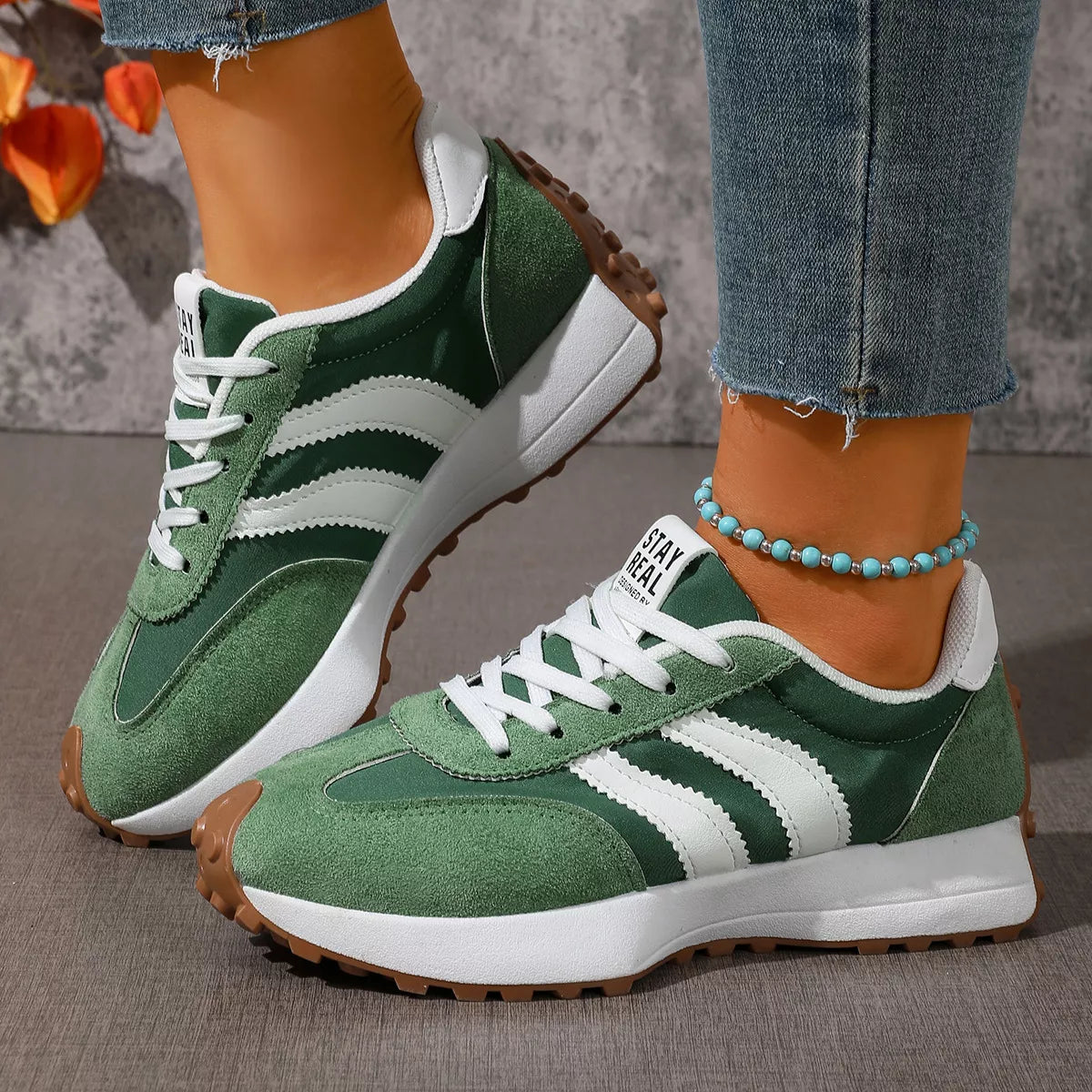 Lace Up Round Toe Sneakers